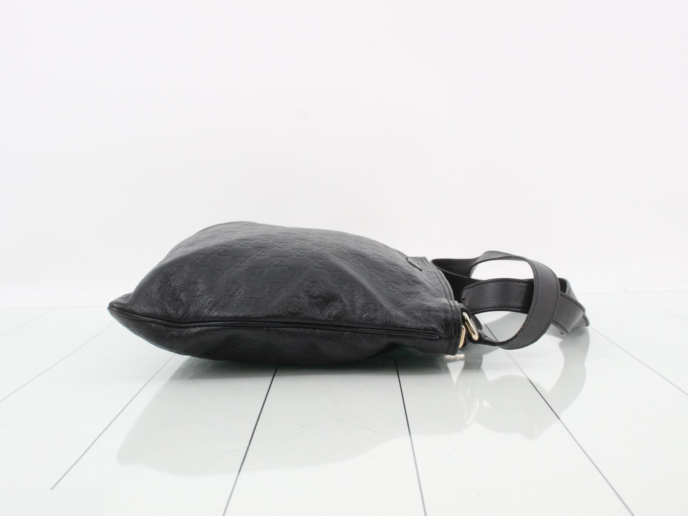 Guccissima leather shoulder bag, model number 201446 — view 3