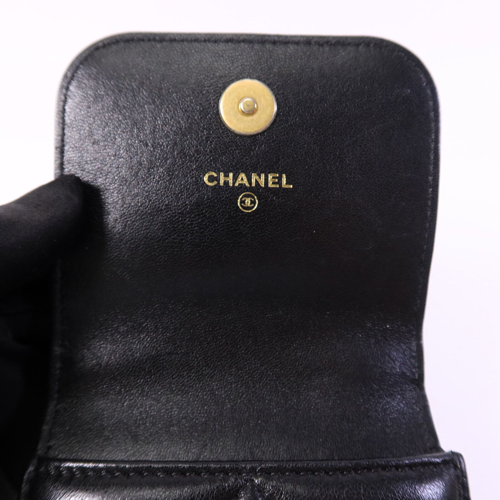 Lambskin Leather 19 Phone Holder/Bag w/Chain Strap — view 15