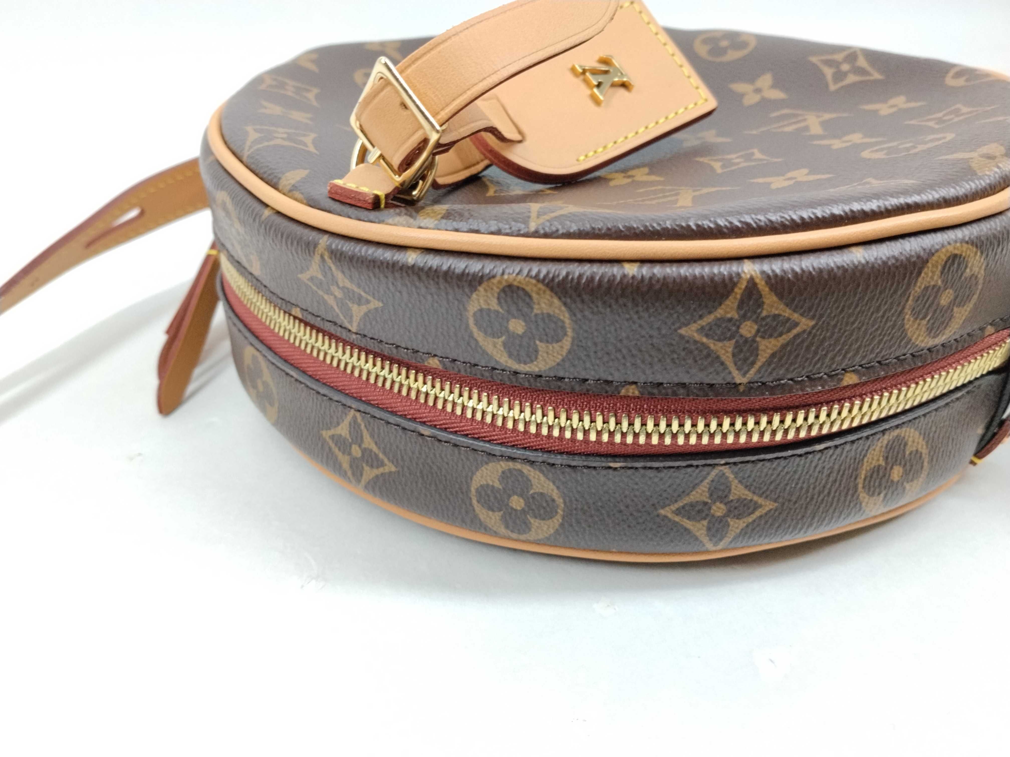 Monogram Louis Vuitton Boite Chapeau Souple MM Monogram Shoulder Bag M45647 Shoulder Bag — view 7