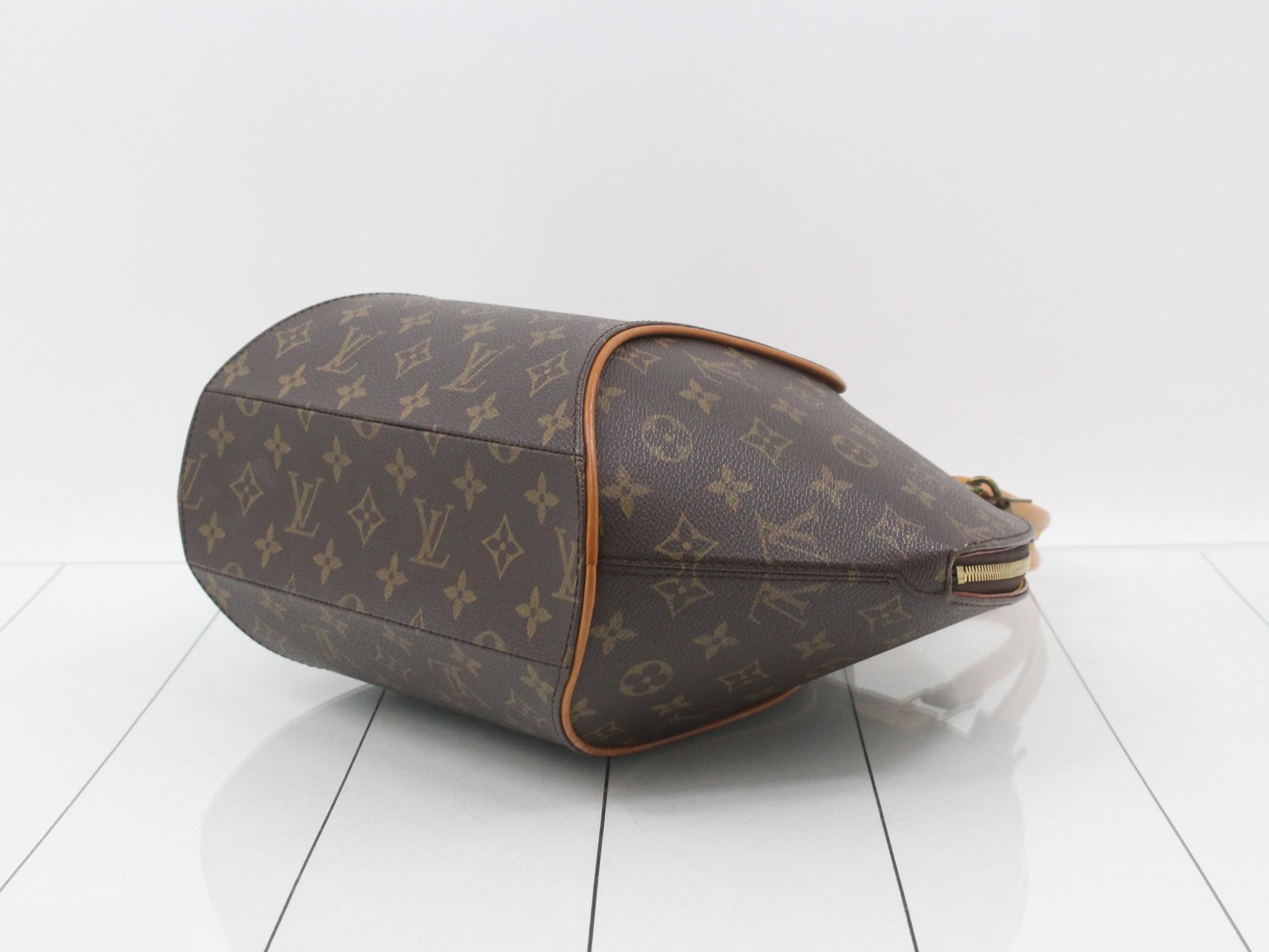 Monogram Ellipse MM Handbag with Gold Hardware — view 6