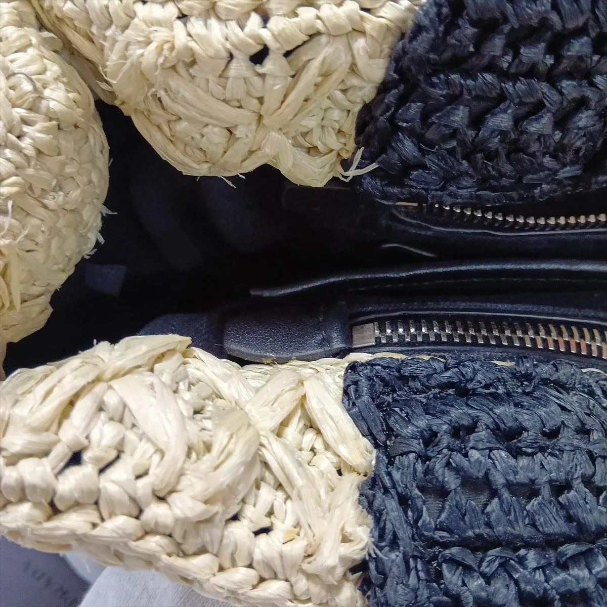 Canapa Raffia 2-Way Handbag, Black x Beige, BN2889 — view 15