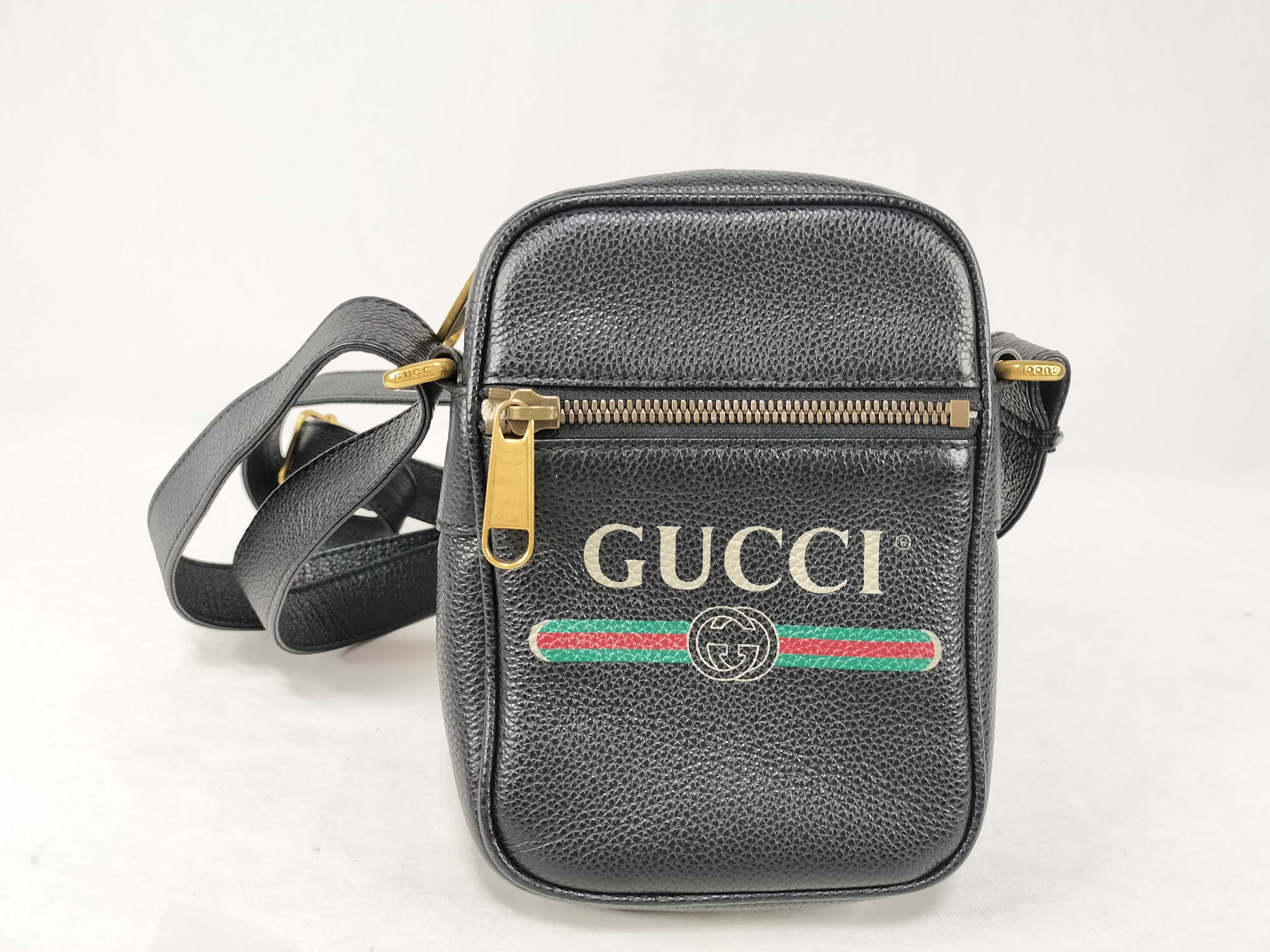 shoulder bag