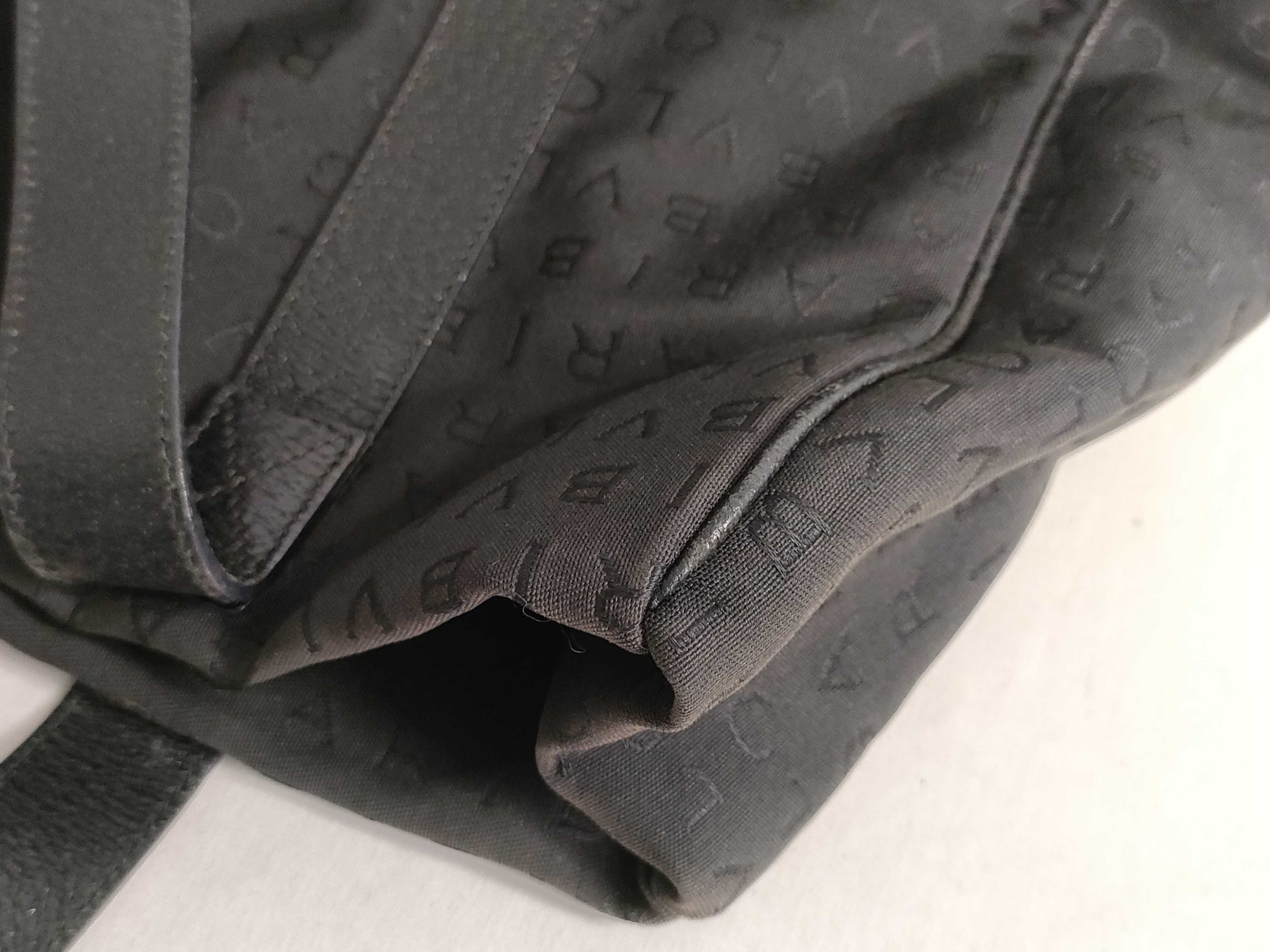 Handbag / Canvas Handbag — view 11