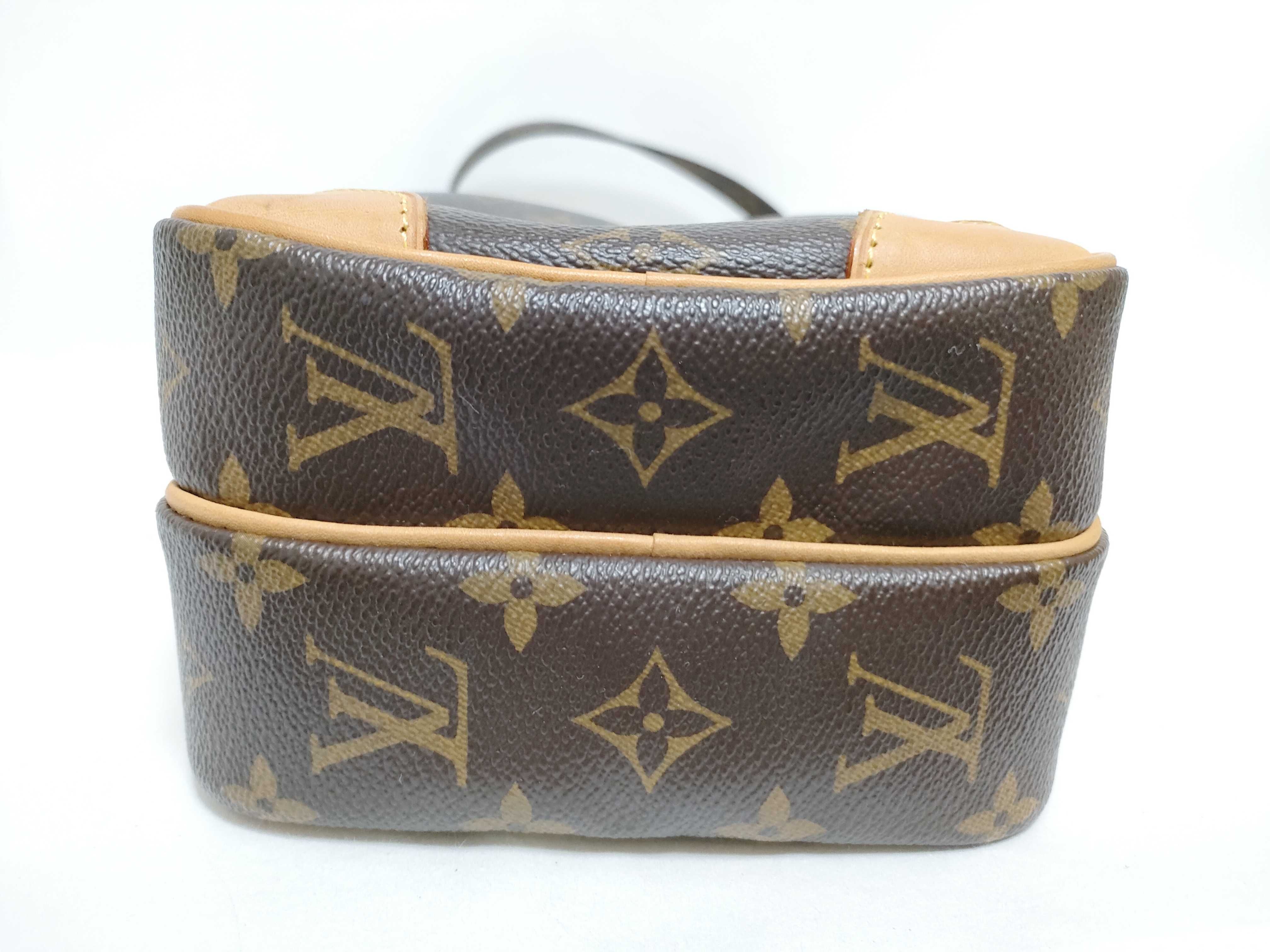 Monogram M45236 Amazon Shoulder Bag — view 8