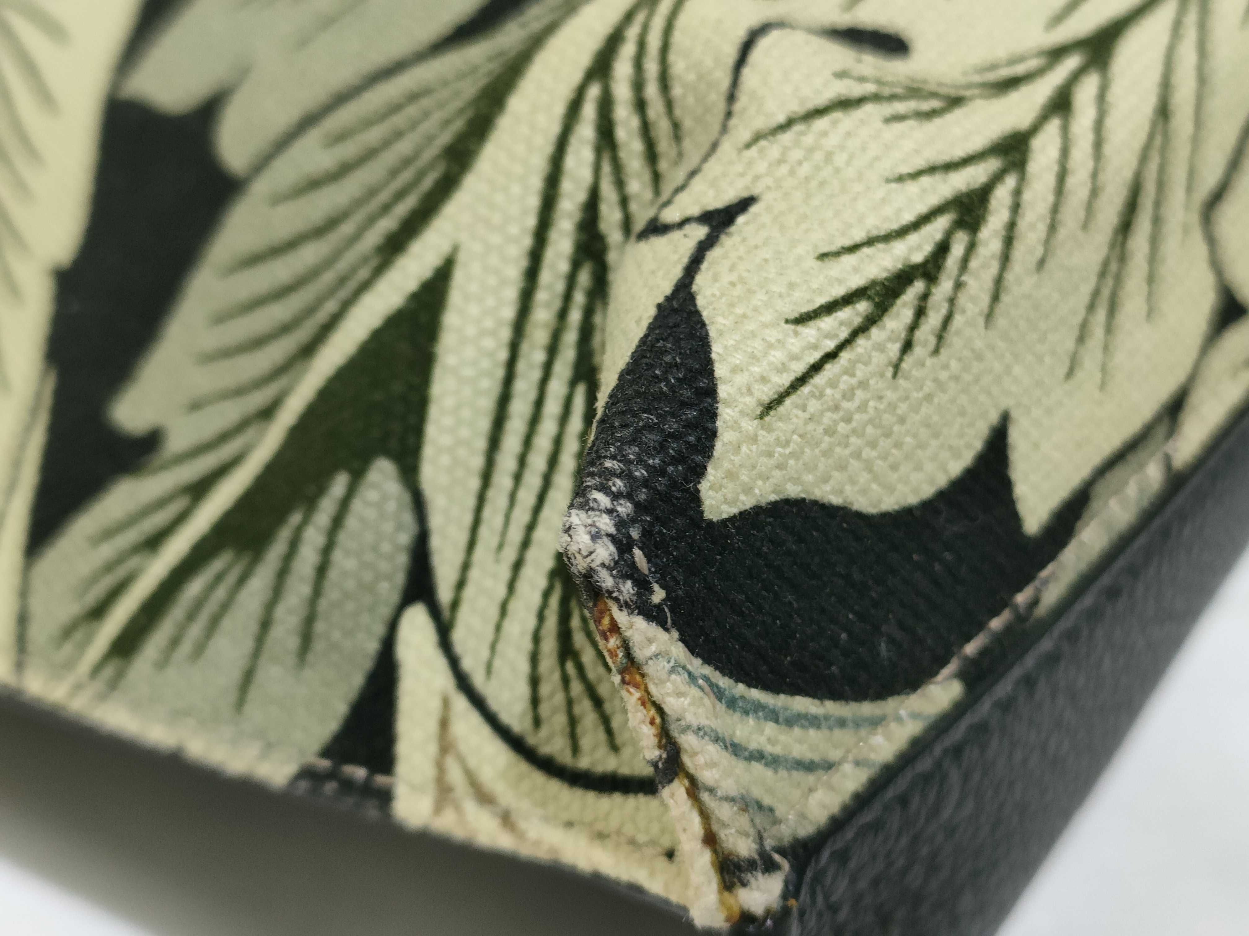 x William Morris T Pouch Leather Clutch Bag — view 3