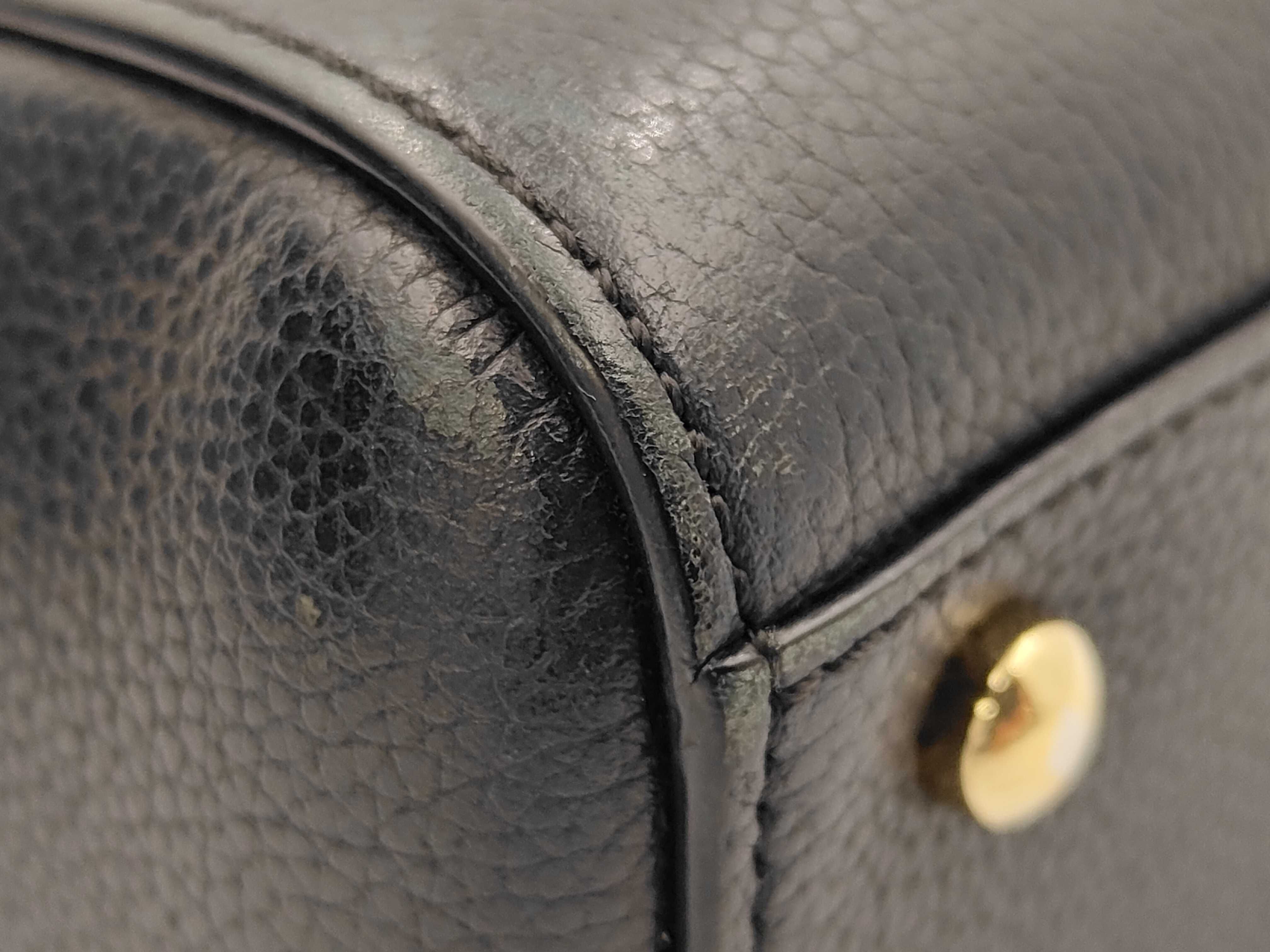 Neo Executive Tote Bag, Small, Caviar Leather, Series 23 Tote Bag — view 6