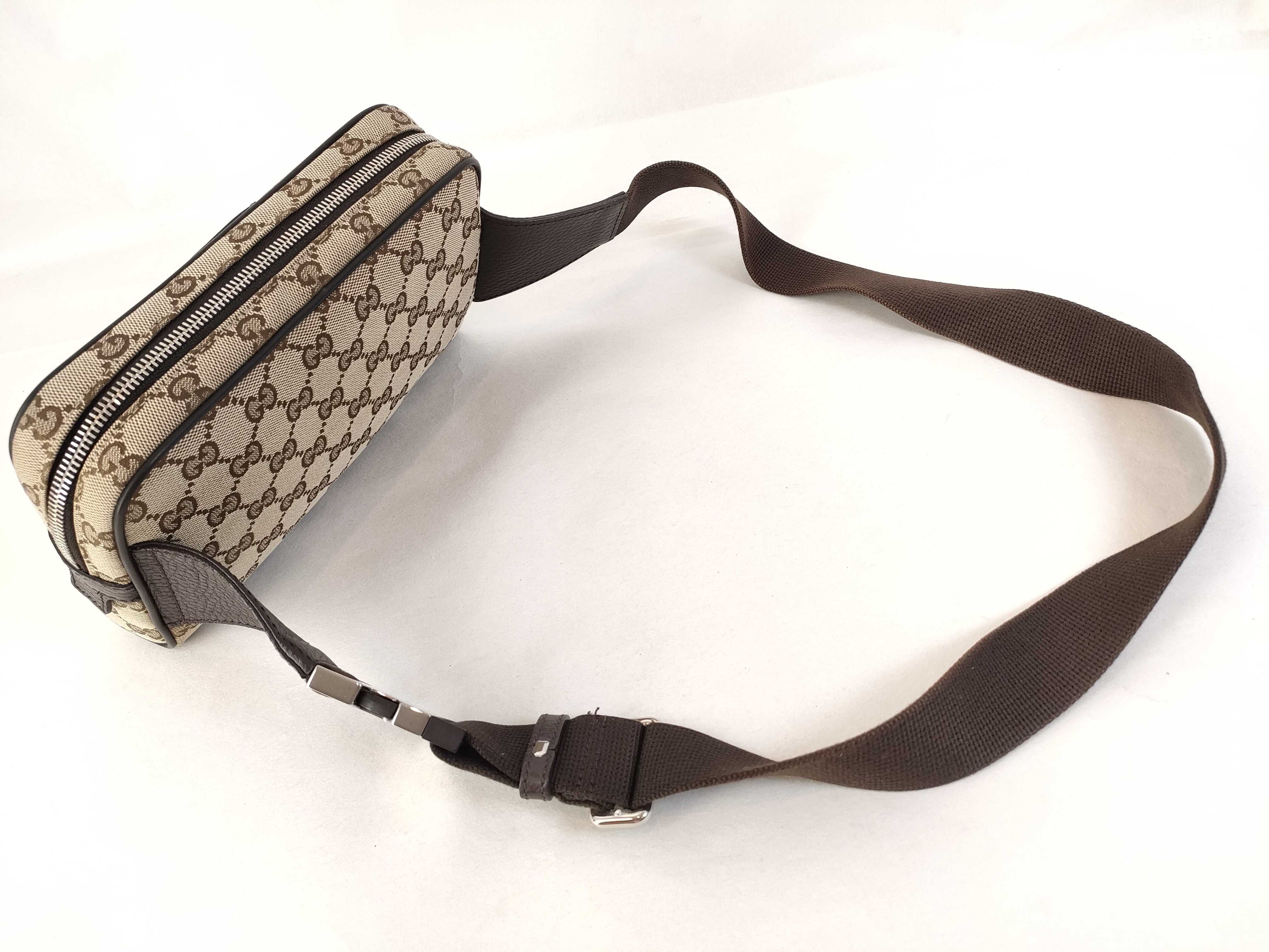 GG Canvas Gucci 449174 GG Canvas Crossbody Waist Bag — view 3