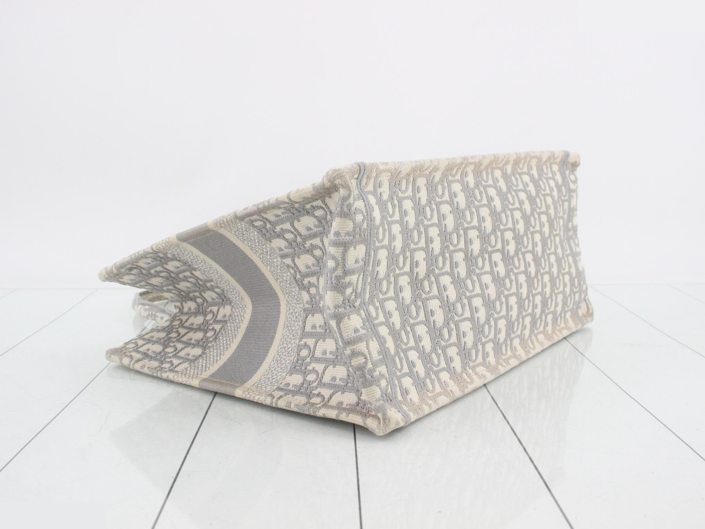 Book Tote Oblique Canvas Tote Bag — view 5
