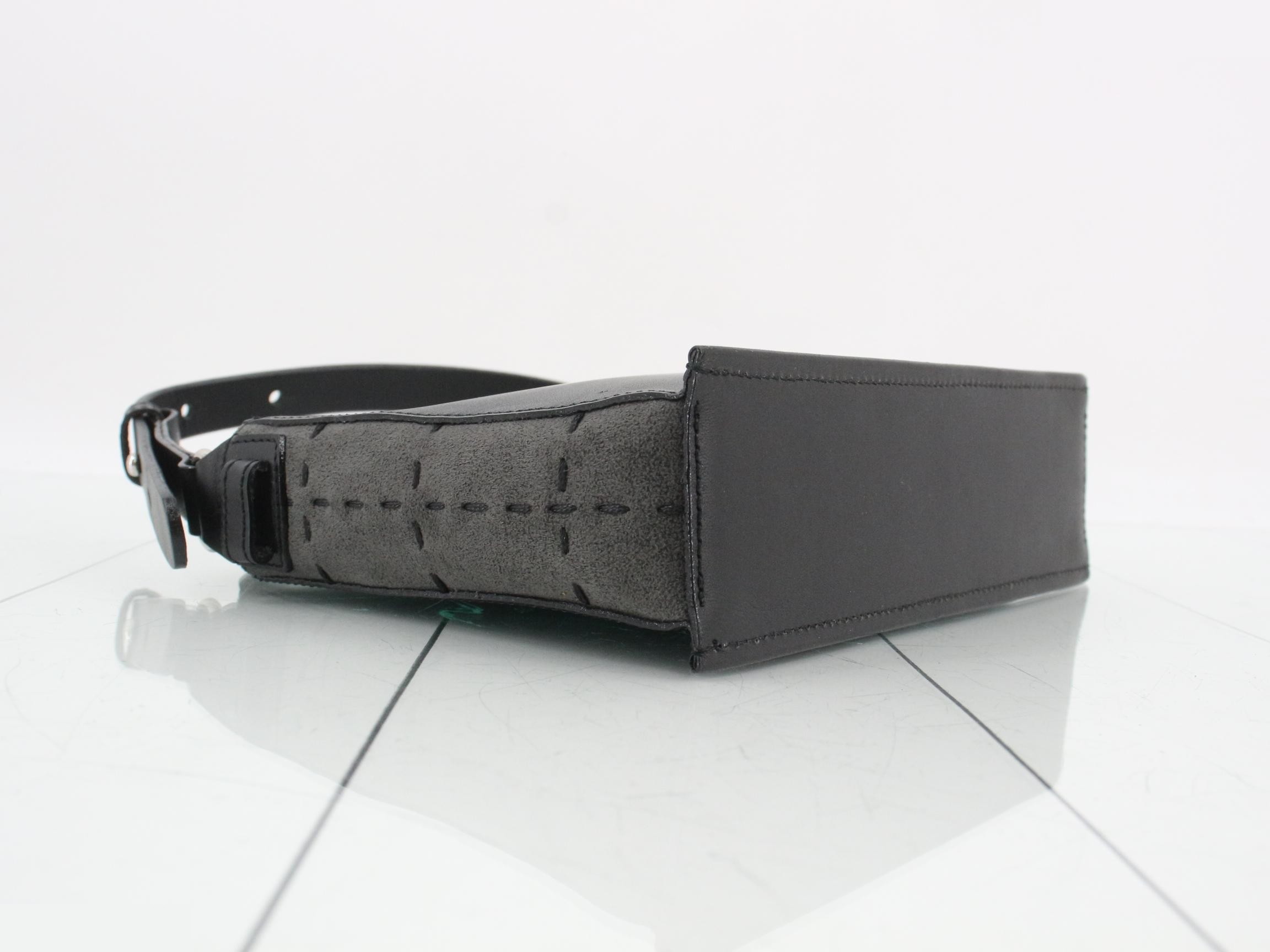 shoulder bag, leather, black — view 5