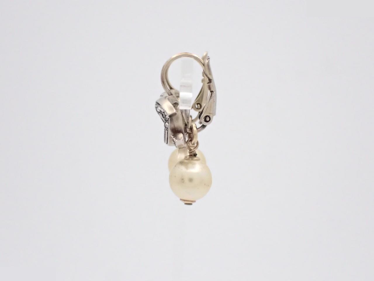 Icon Series (Precious Metal) Earrings, 16C — view 3