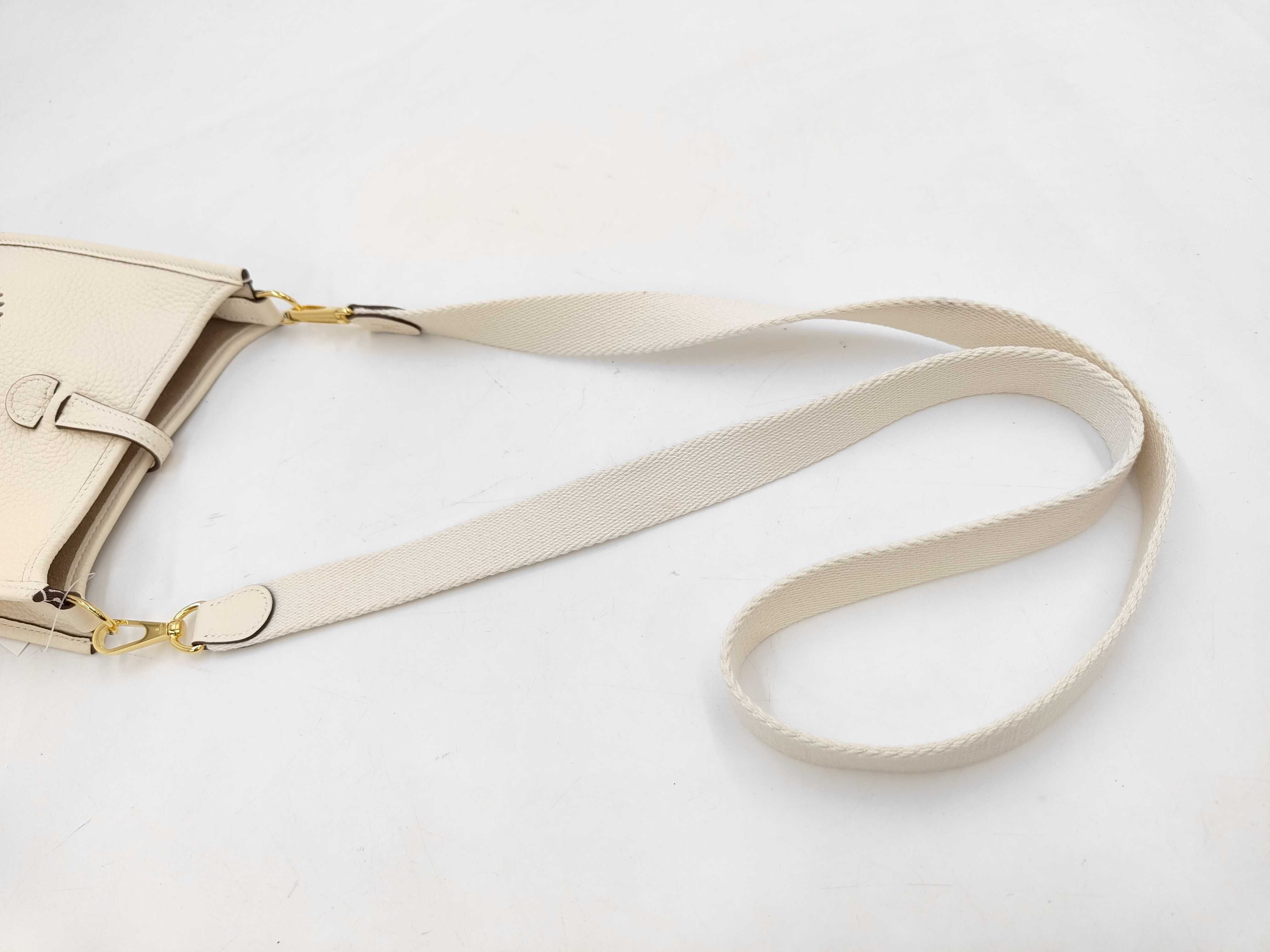Evelyne TPM Nata B stamp shoulder bag — view 3