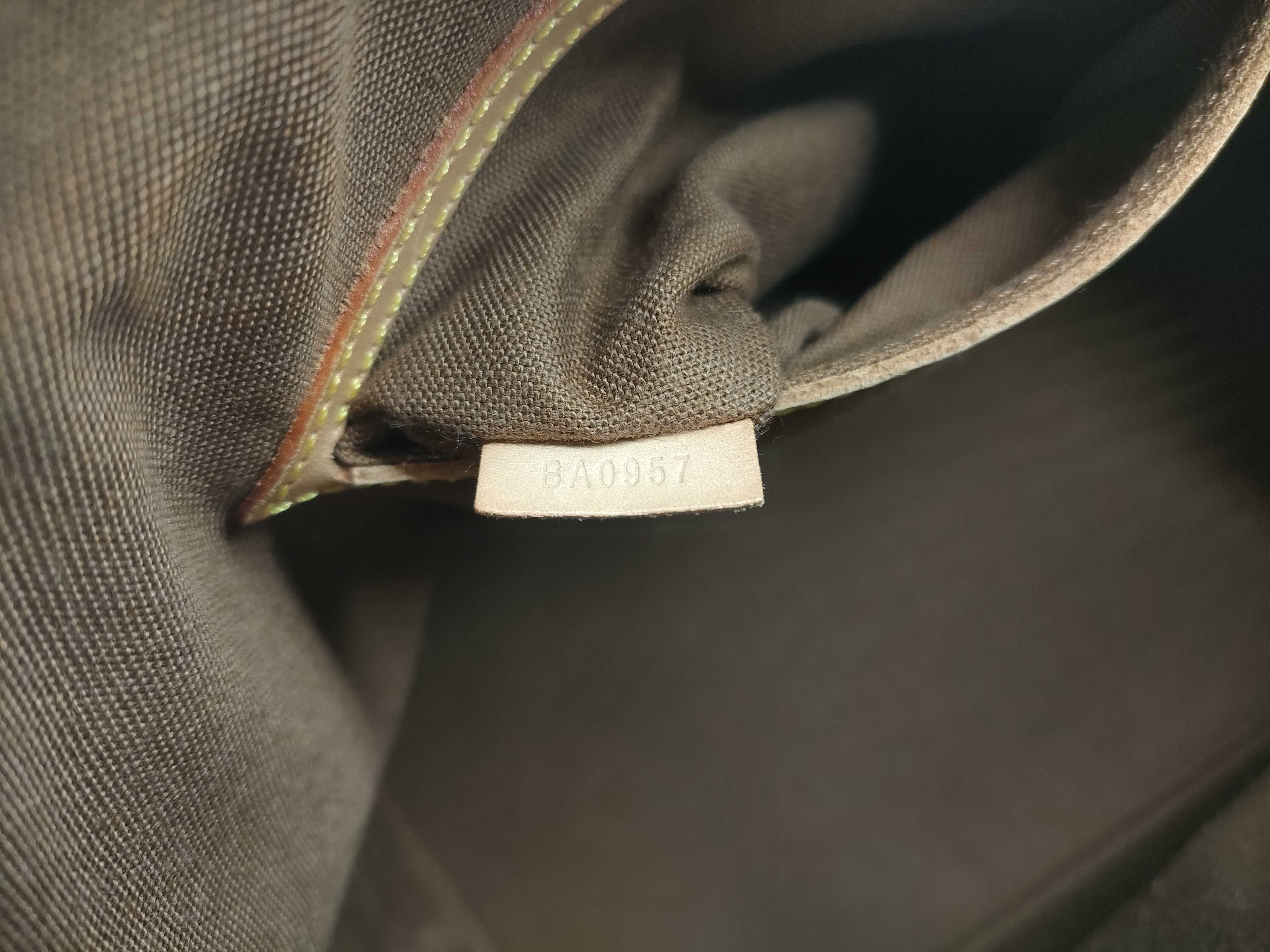 Monogram M40878 Alma MM Handbag — view 15