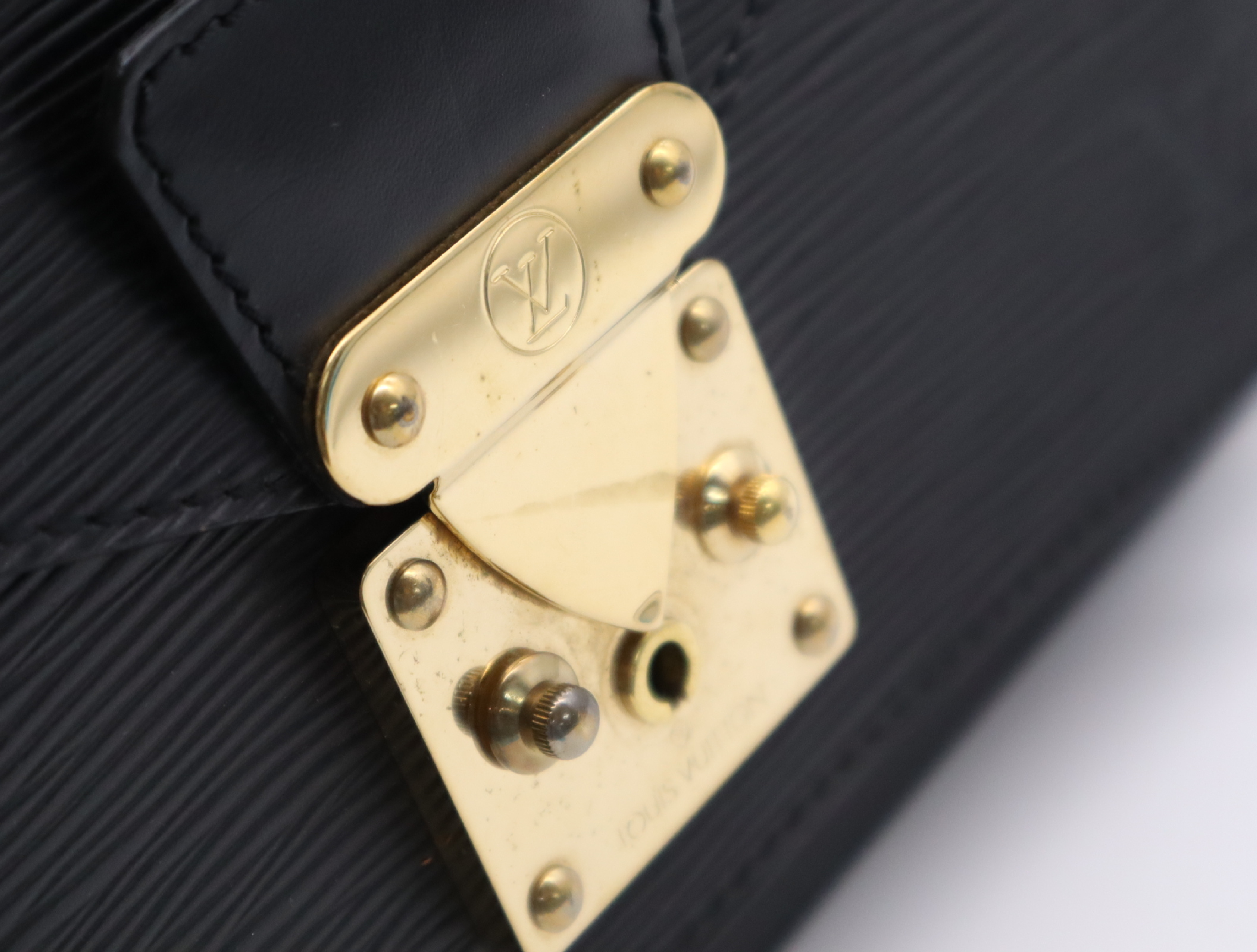 M52122 Epimon Soir Noir Business Bag — view 11