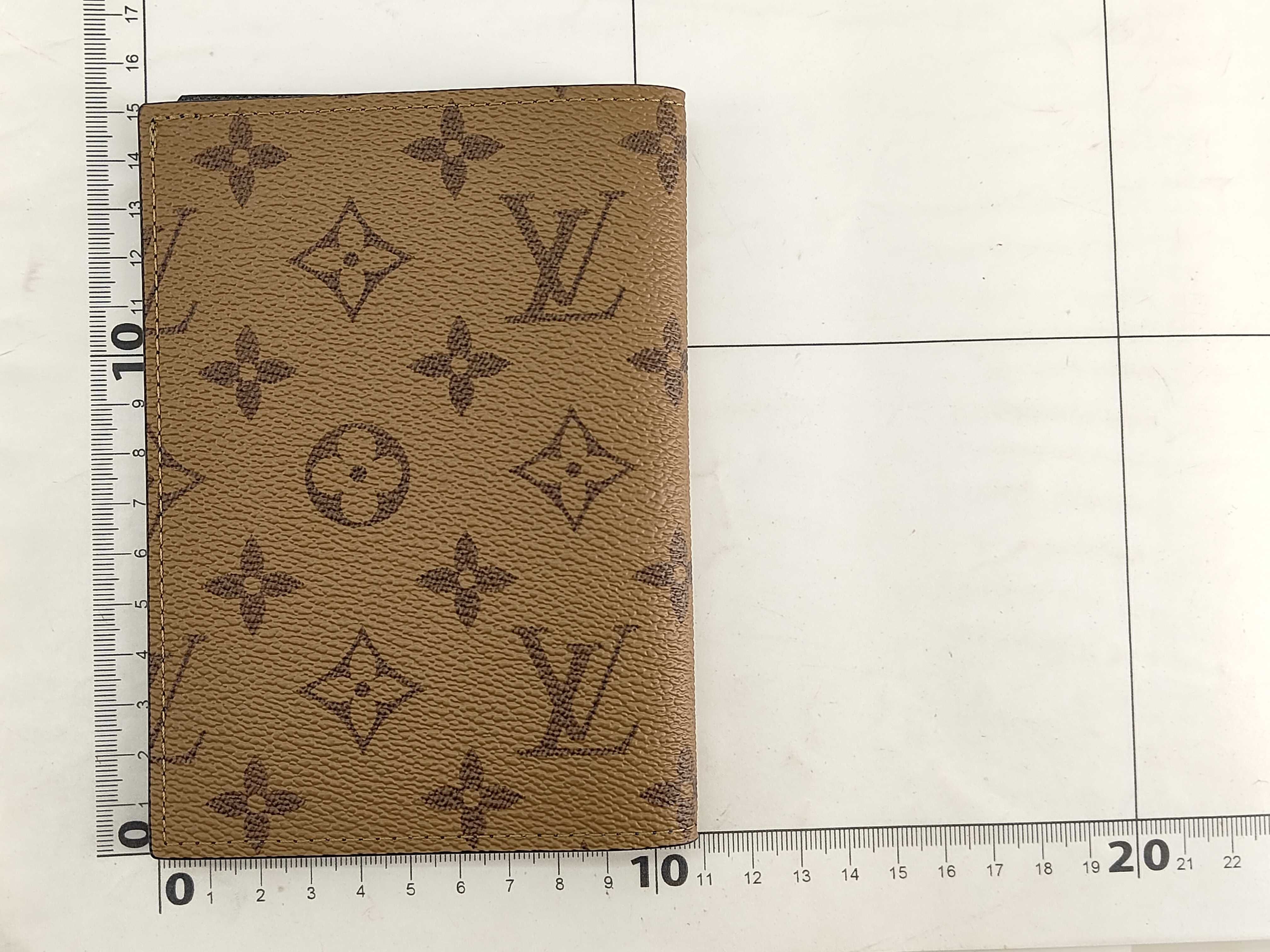Couverture Passport M26571 Card Case — view 2