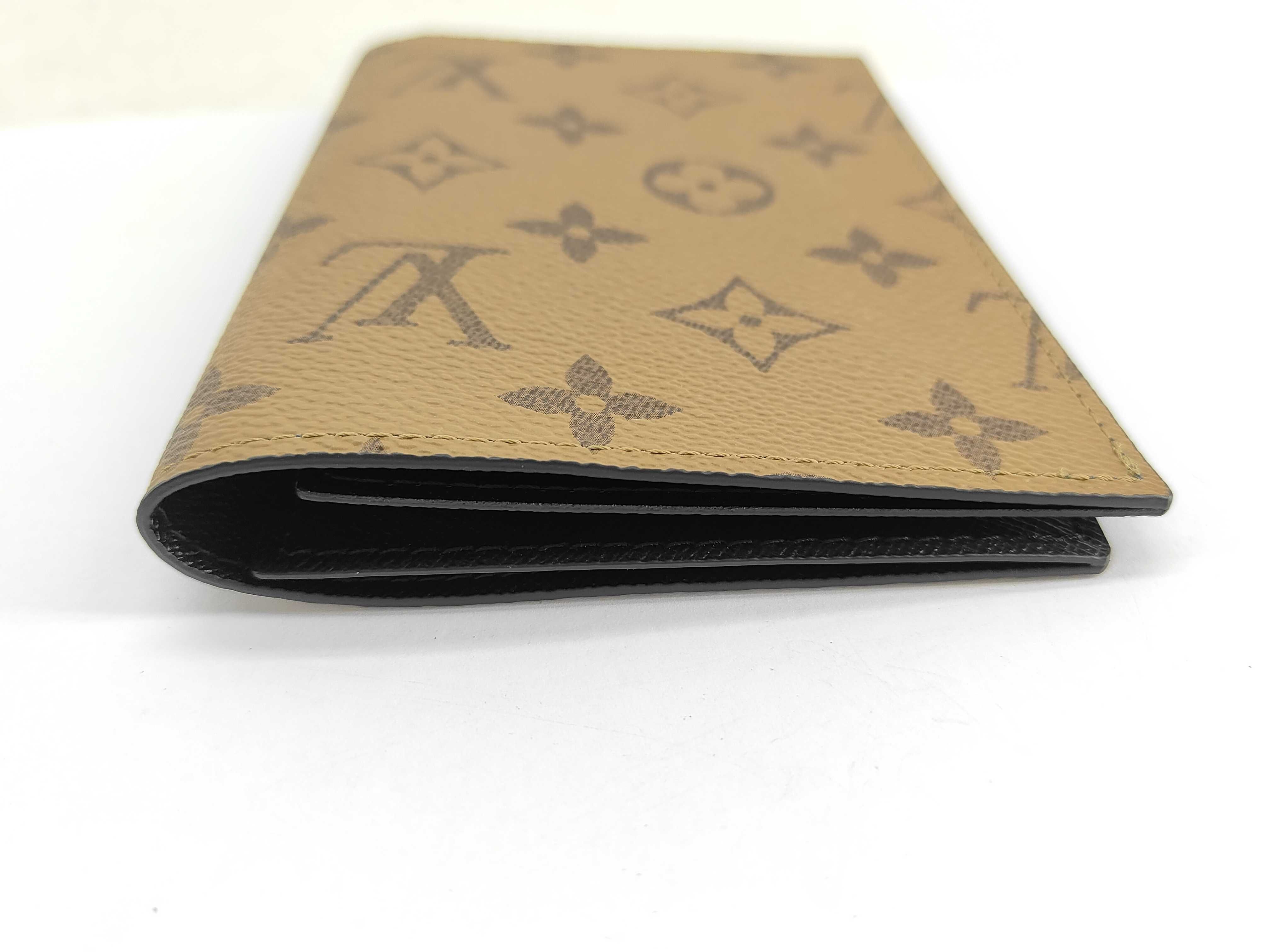 Couverture Passport M26571 Card Case — view 6