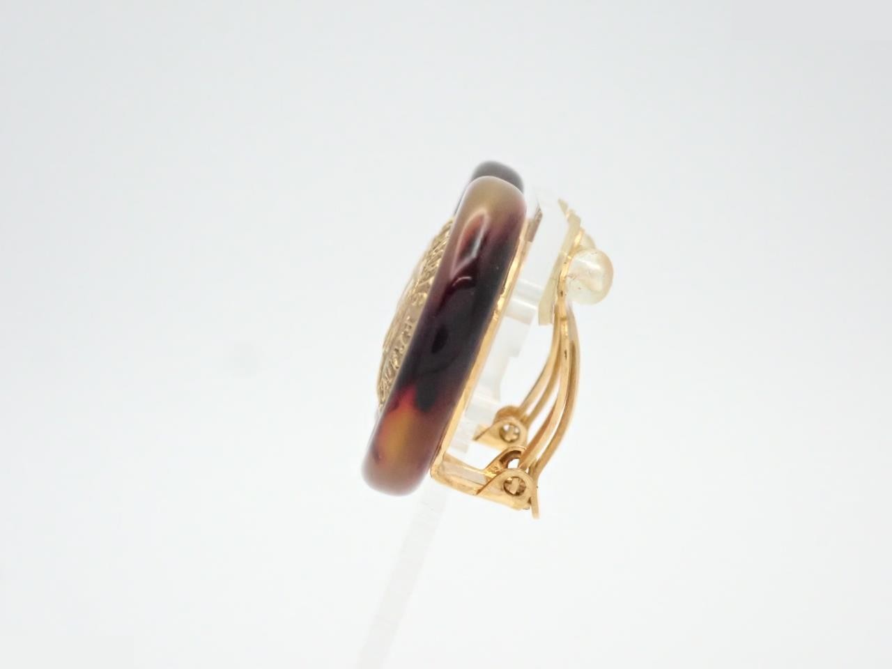 earrings — view 3