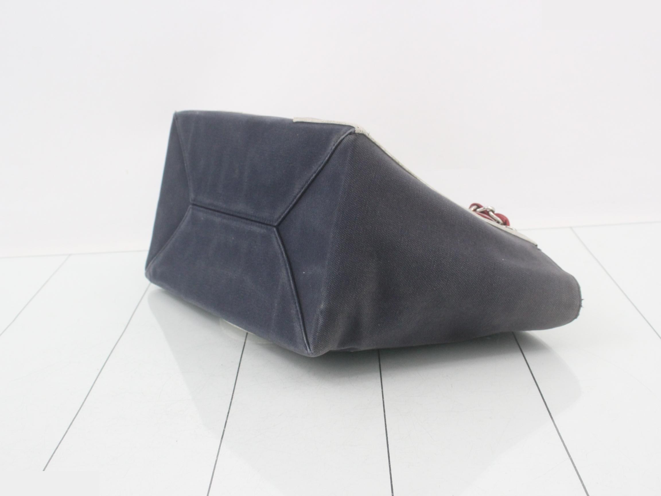Chocolate Bar No. 5 Chain Tote Bag — view 6