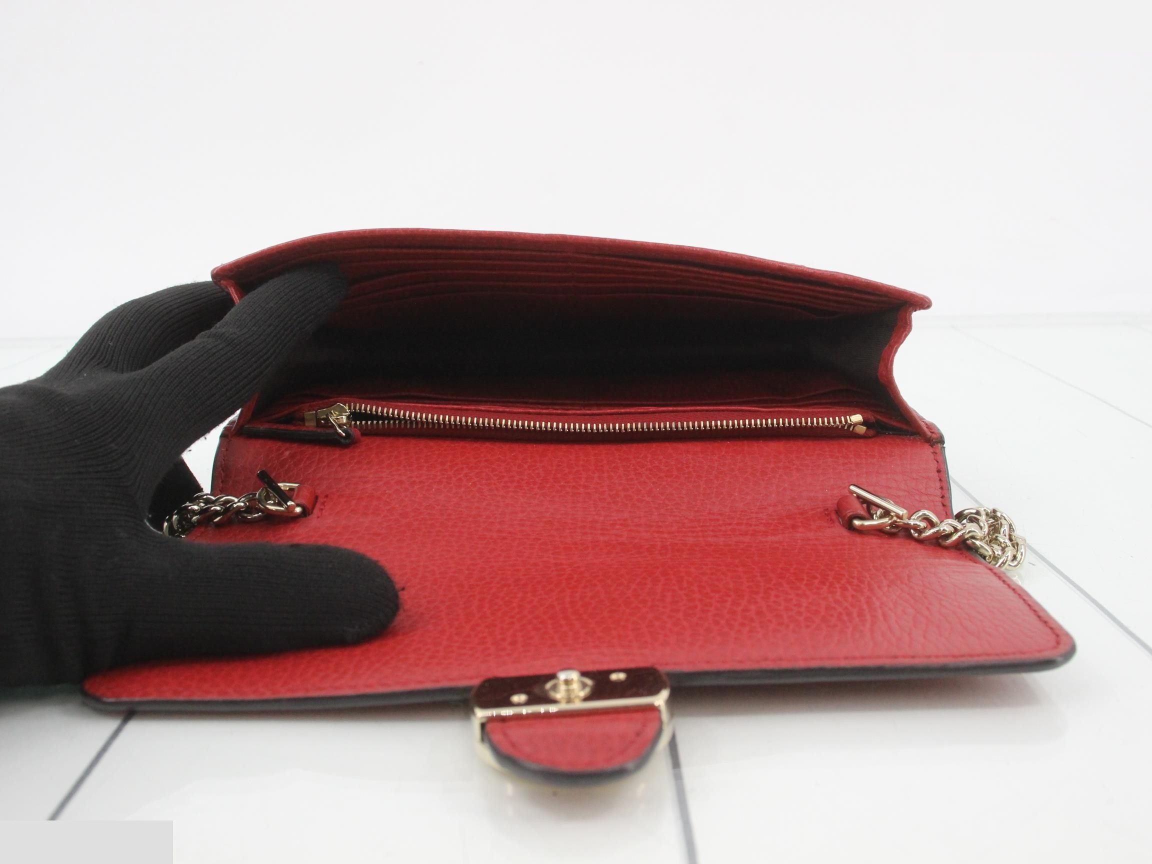 510314 Interlocking G Chain Shoulder Bag — view 4