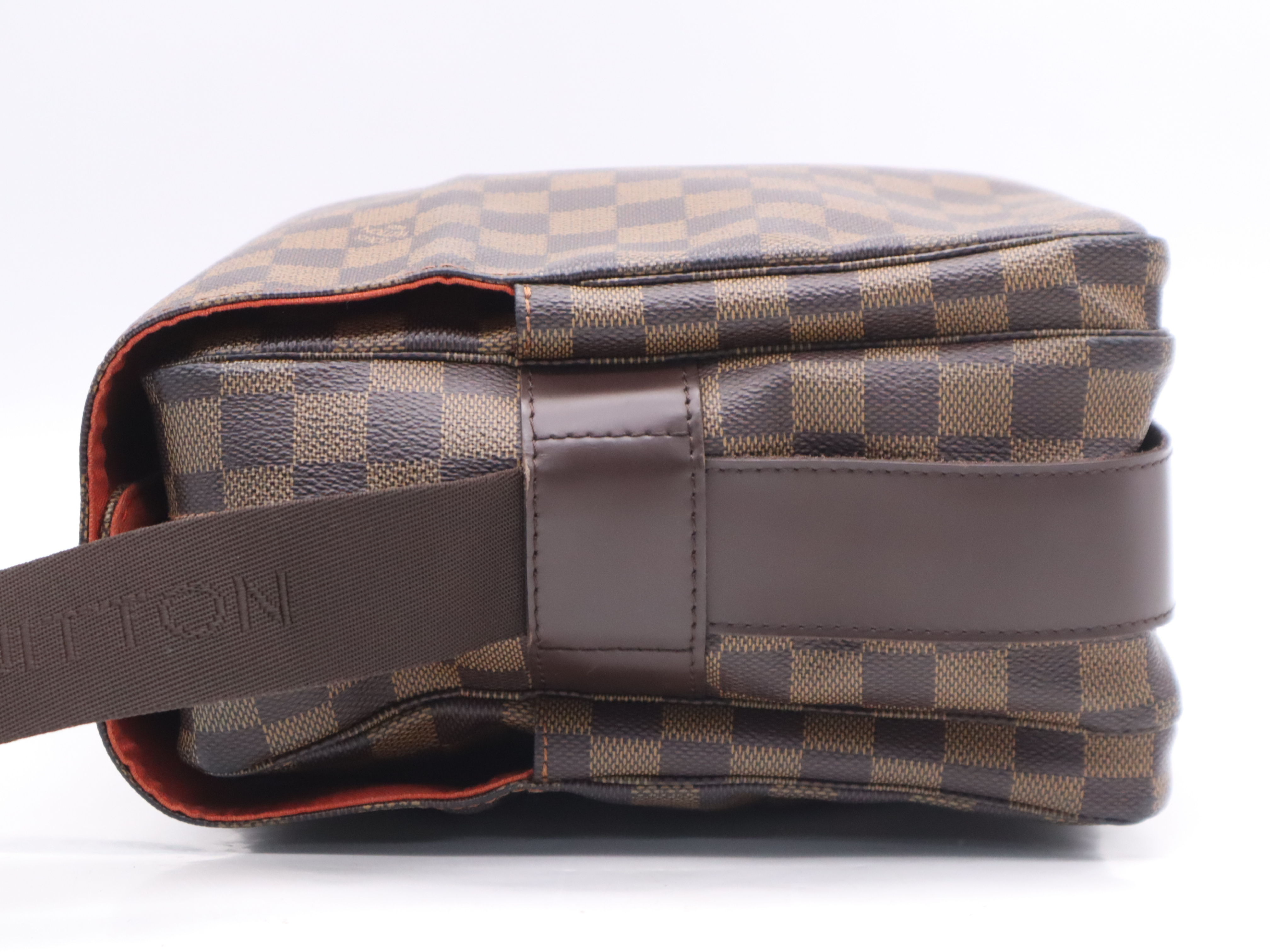 N45255 Damier Naviglio Shoulder Bag — view 3