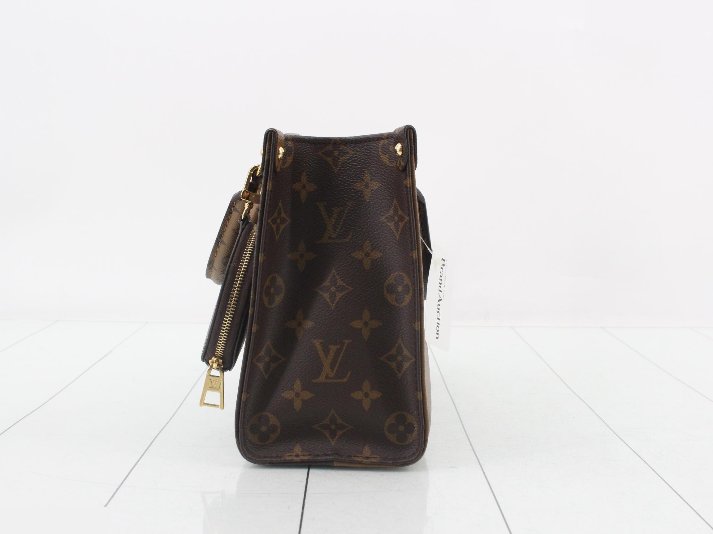 OnTheGo PM, retail price ¥476,300, includes dust bag and strap, IC chip compatible. — view 3