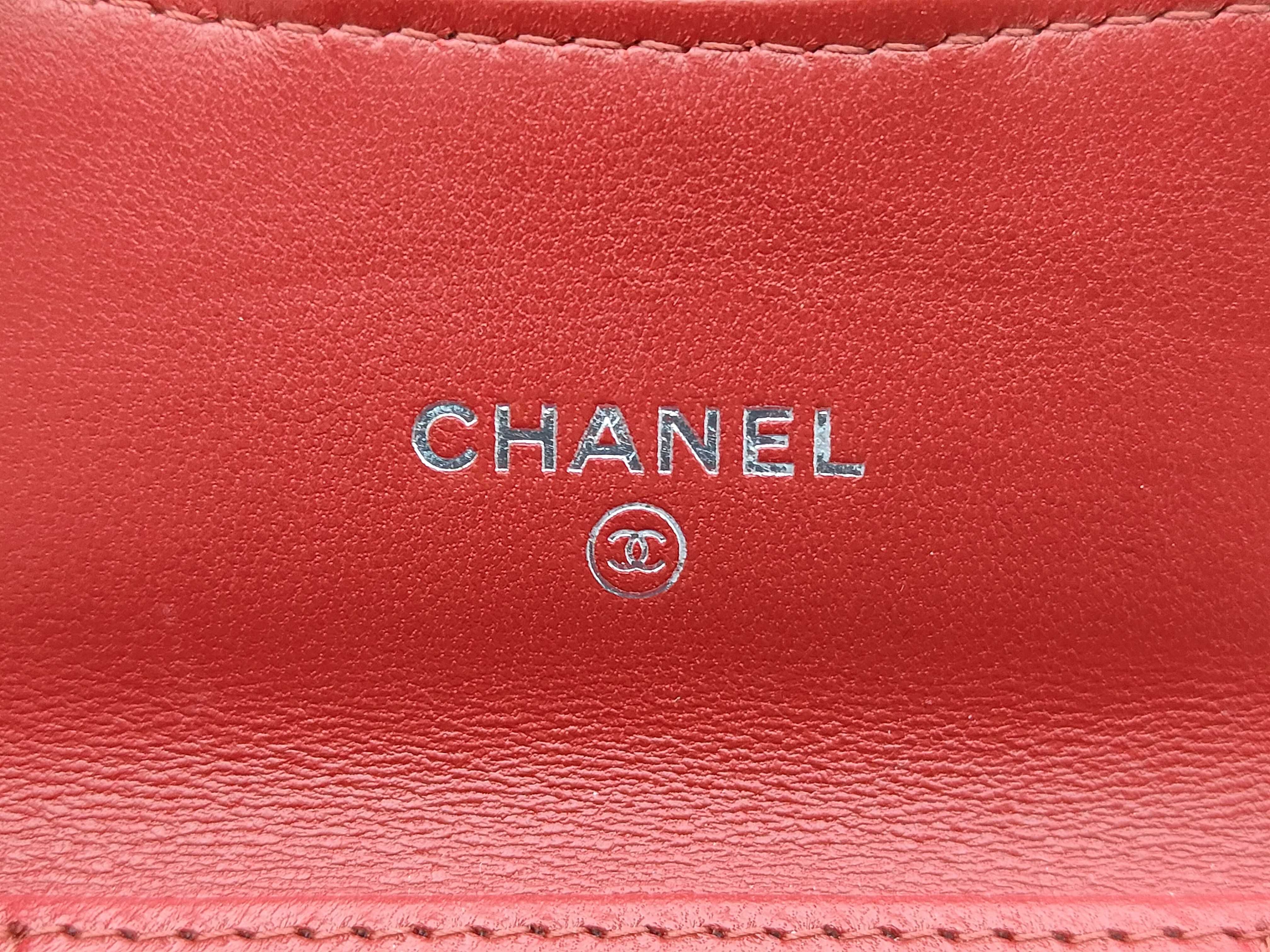 Chain Shoulder Bag — view 9