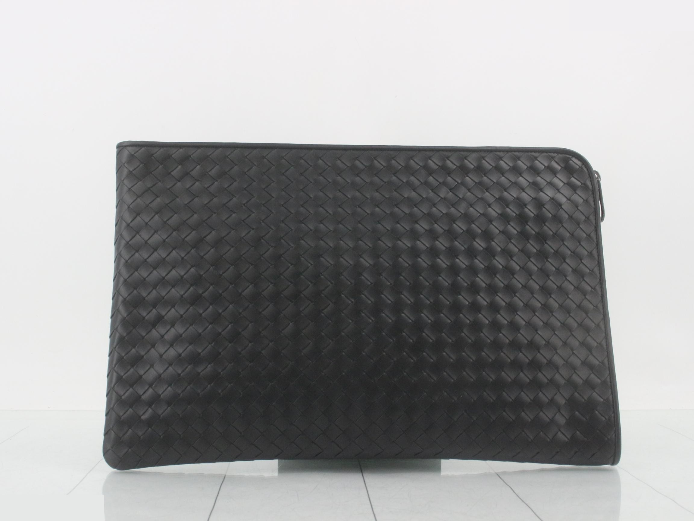 Intrecciato Clutch Bag, Black — view 2
