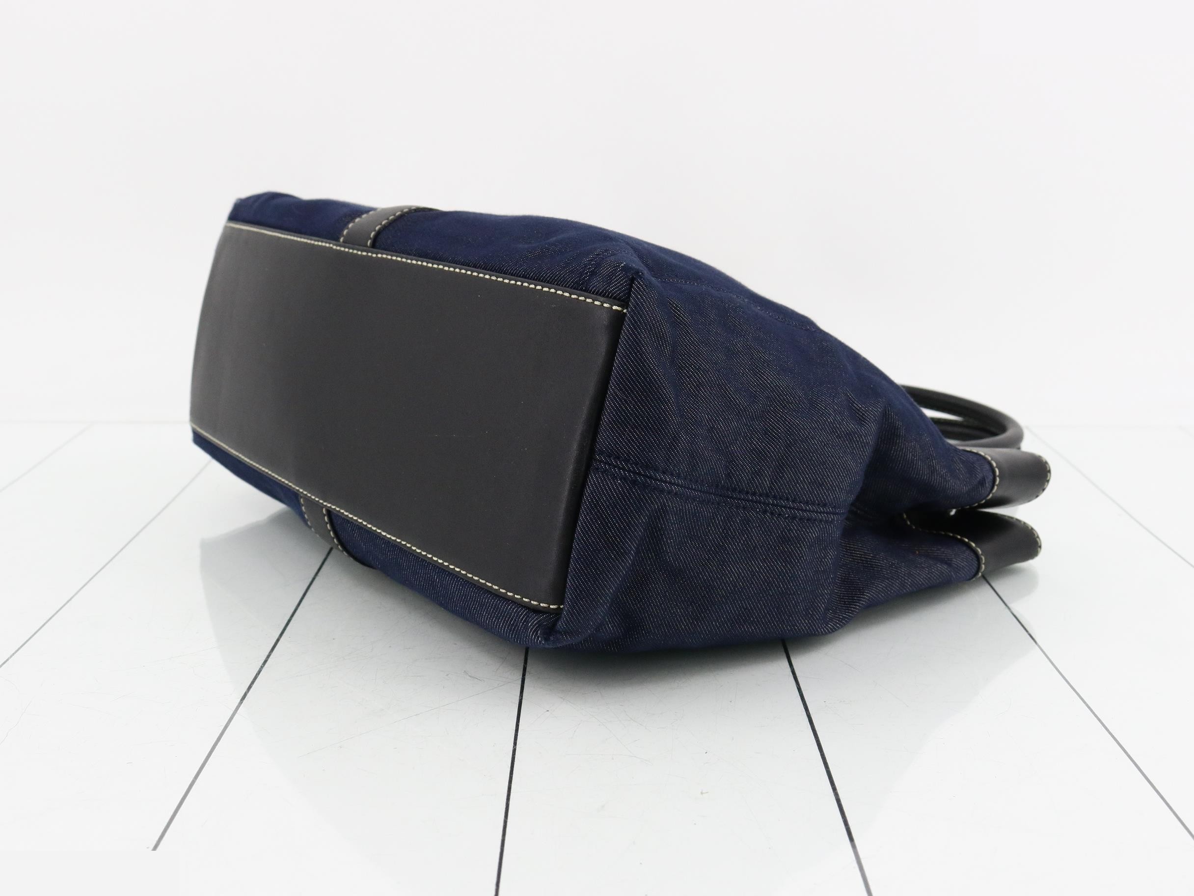 Tote bag — view 6