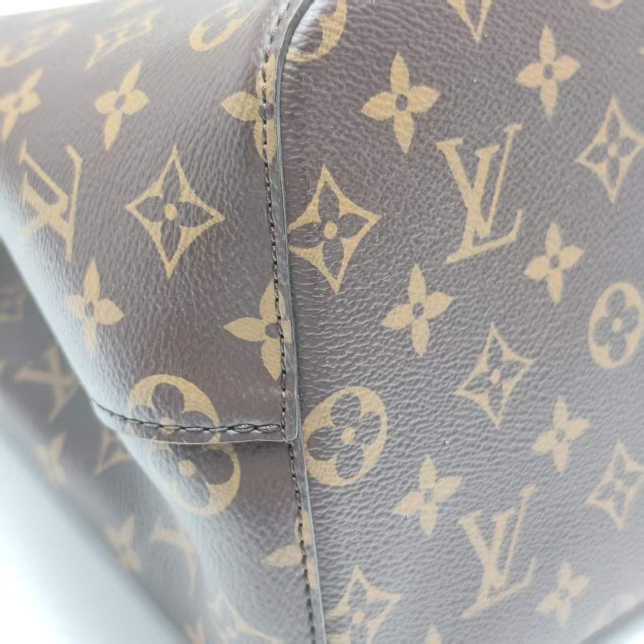 【*Shipped from: China*】LOUIS VUITTON NeoNoe PU Shoulder Bag — view 5