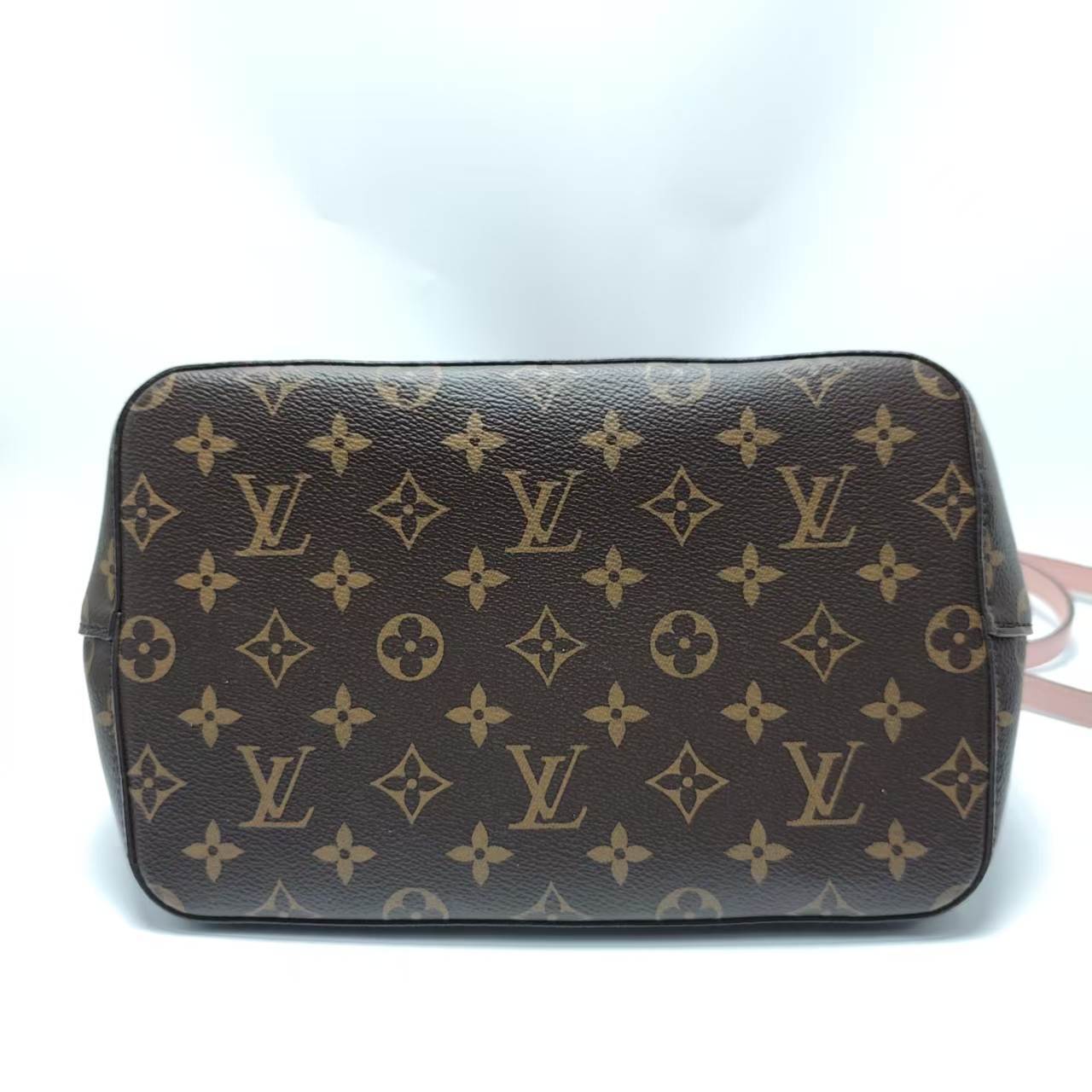 【*Shipped from: China*】LOUIS VUITTON NeoNoe PU Shoulder Bag — view 7