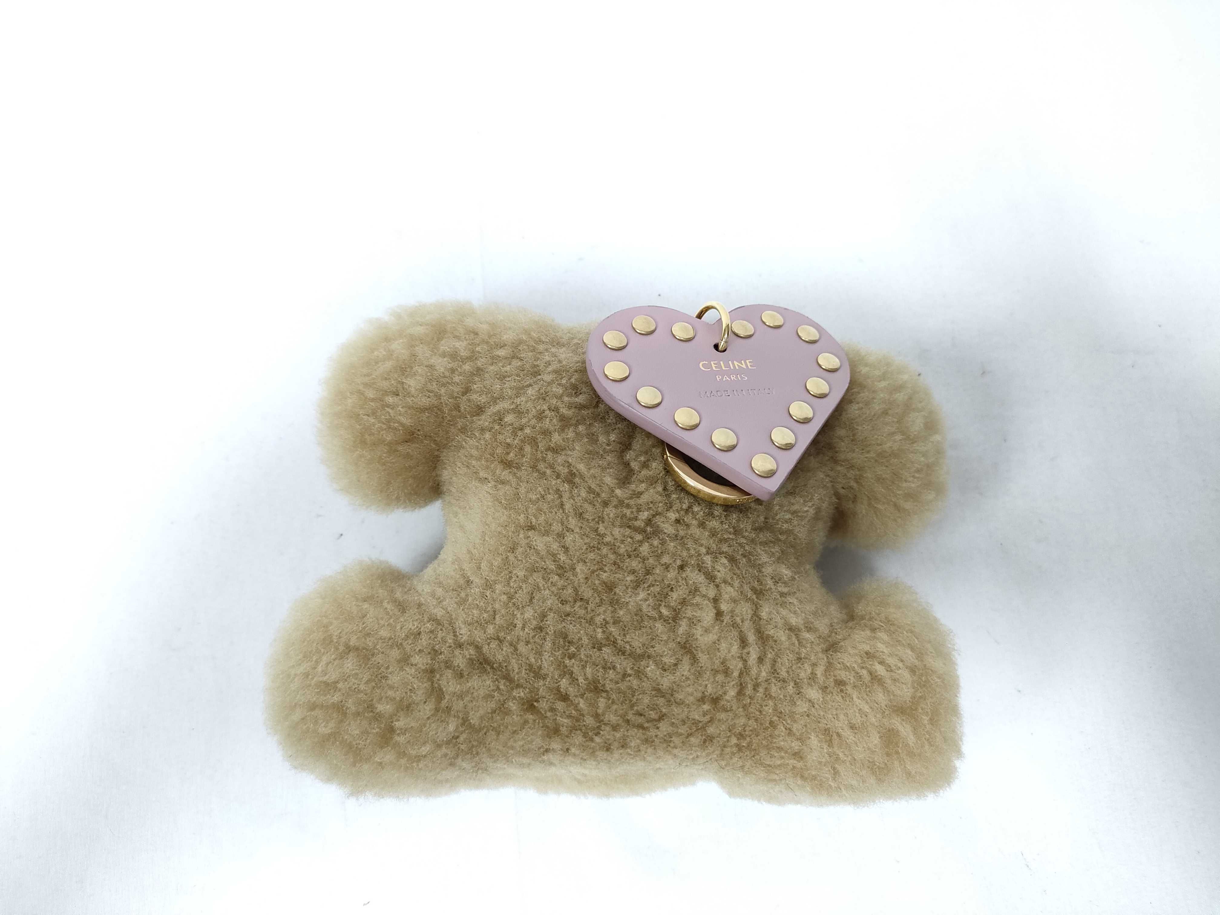 charms and other accessories