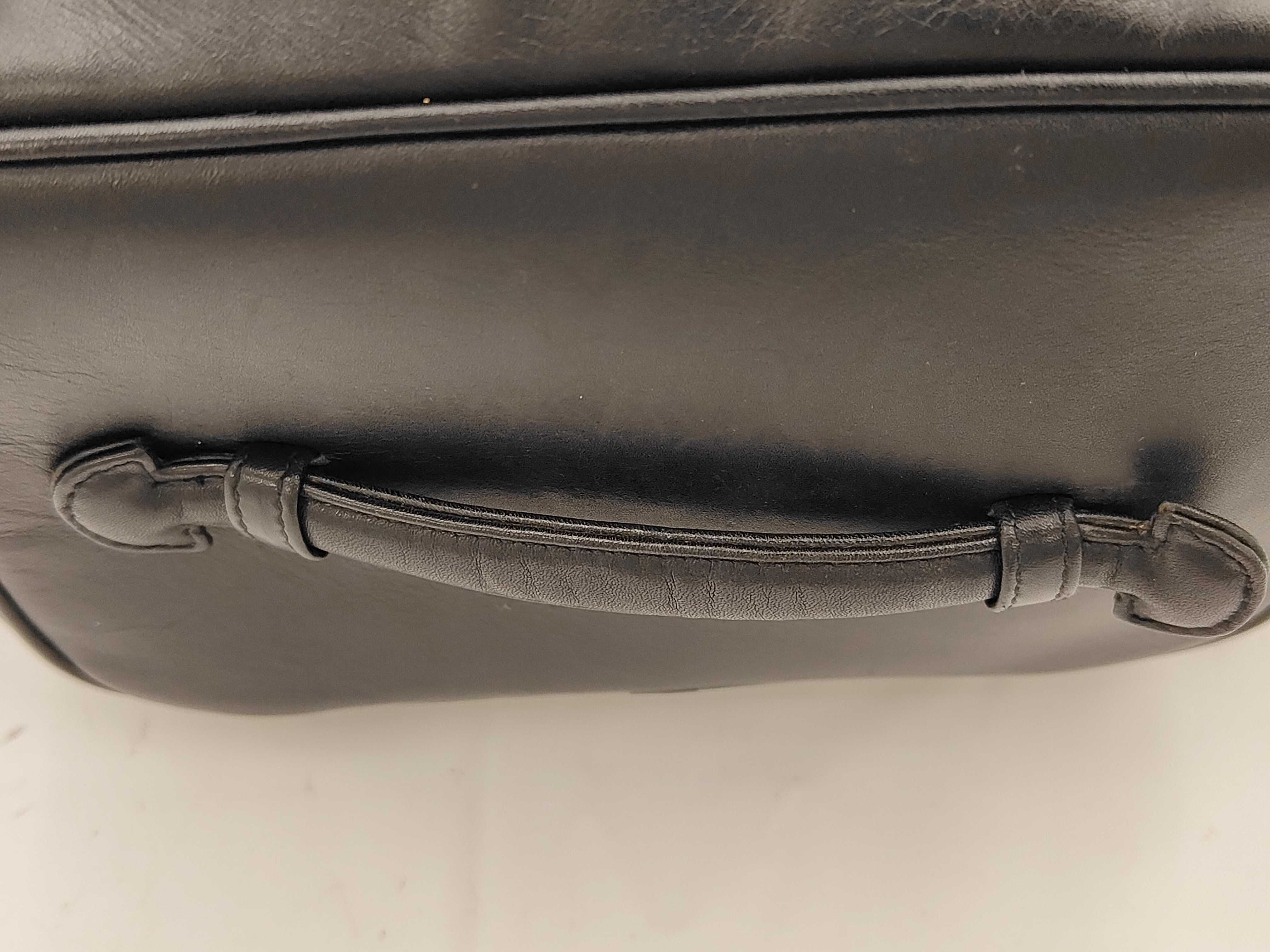 Coco Mark Vanity Seal Vanity Bag — view 3