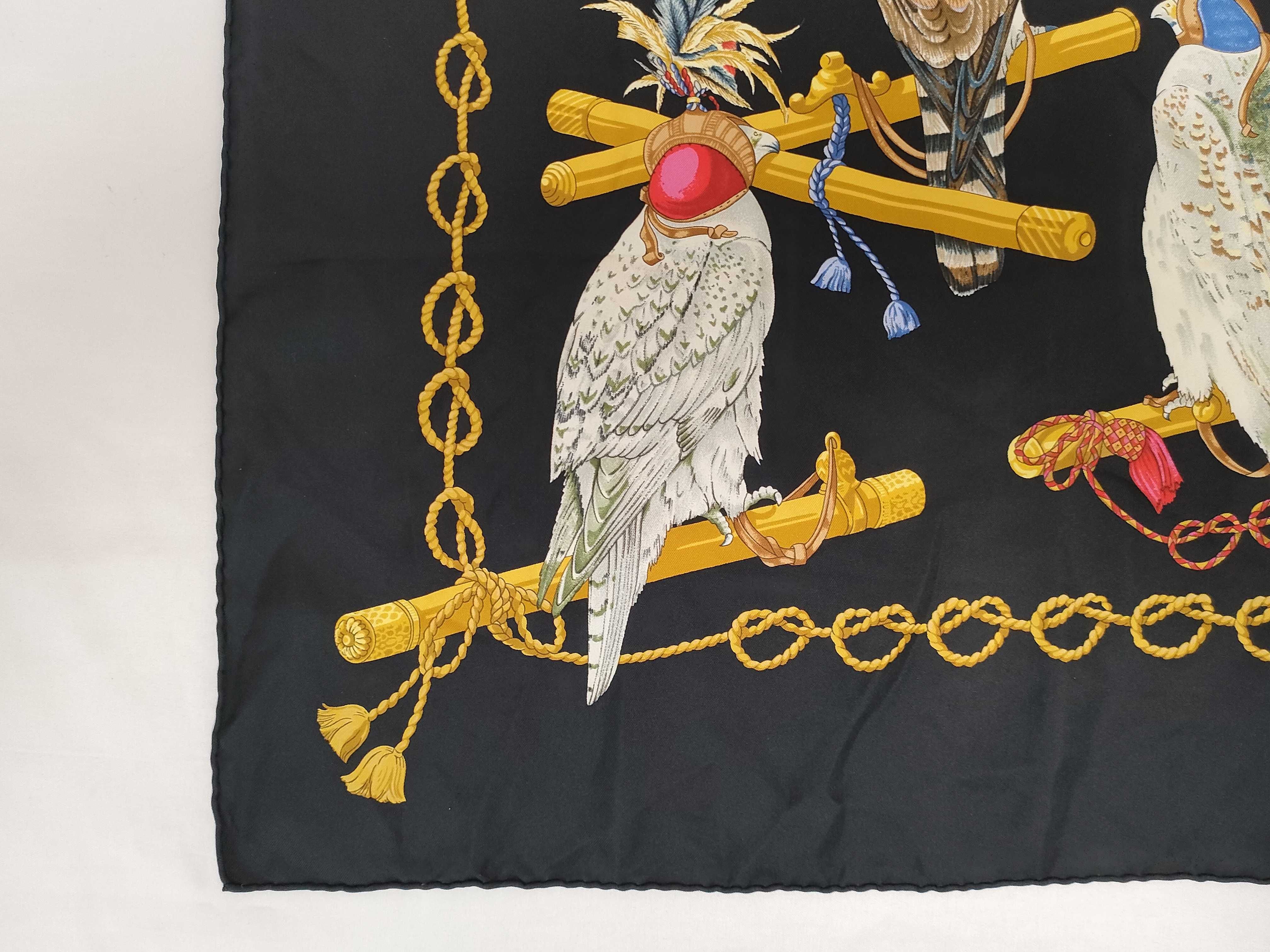 Kare 90 LES OISEAUX DU ROY King's Birds Scarf Other Accessories — view 6