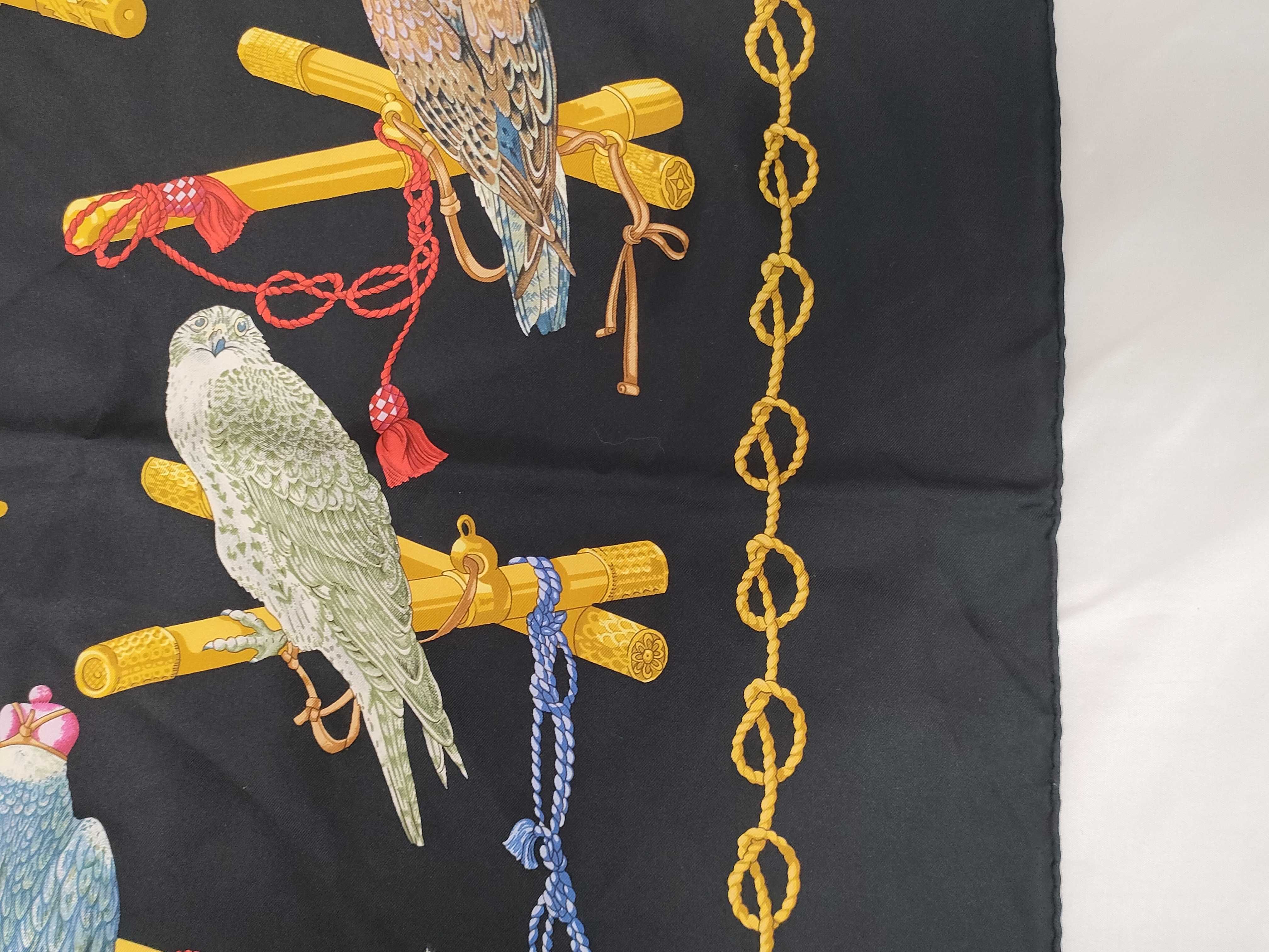 Kare 90 LES OISEAUX DU ROY King's Birds Scarf Other Accessories — view 9