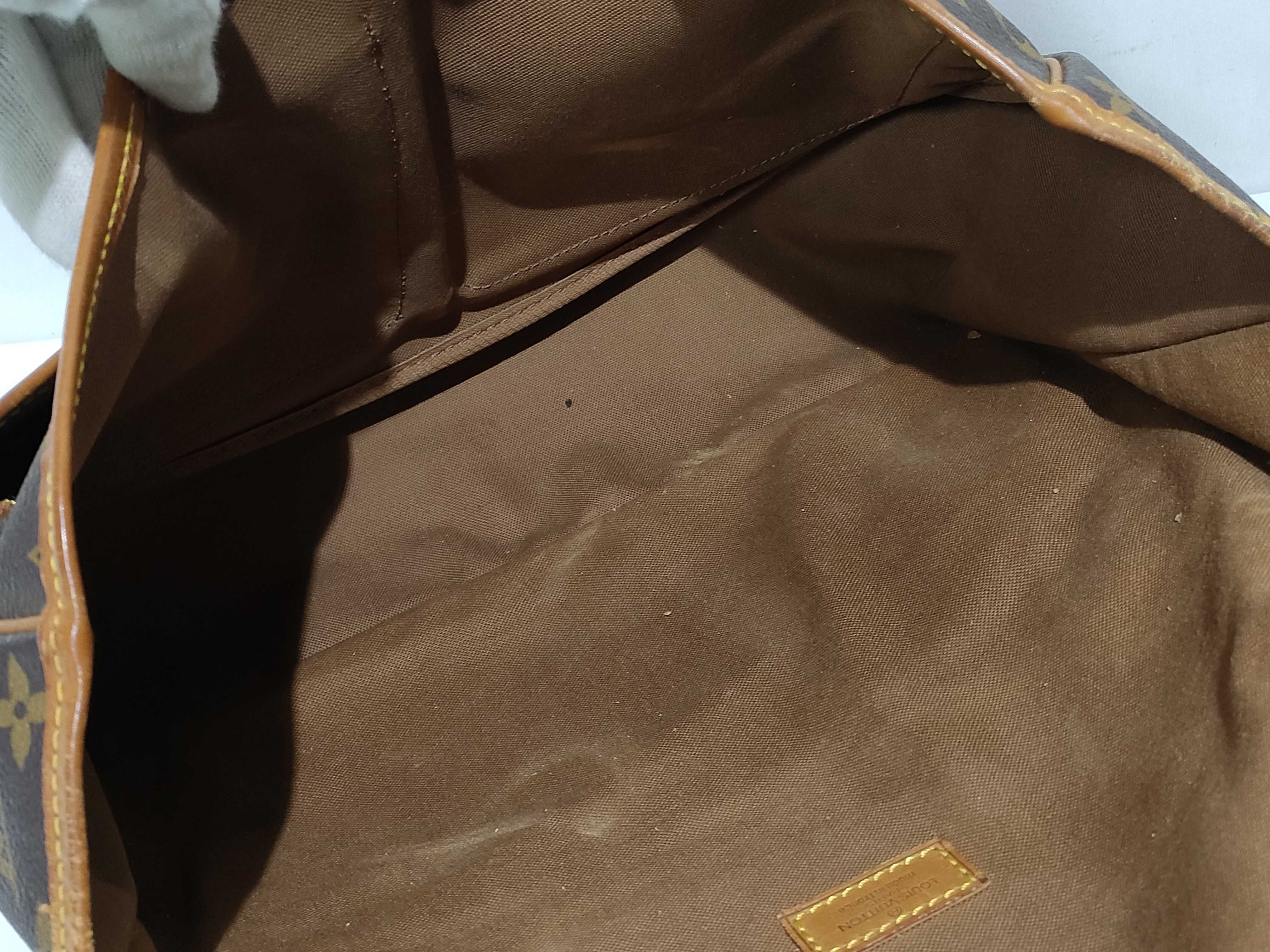 Monogram Louis Vuitton Monogram Gibeciere Shoulder Bag — view 8