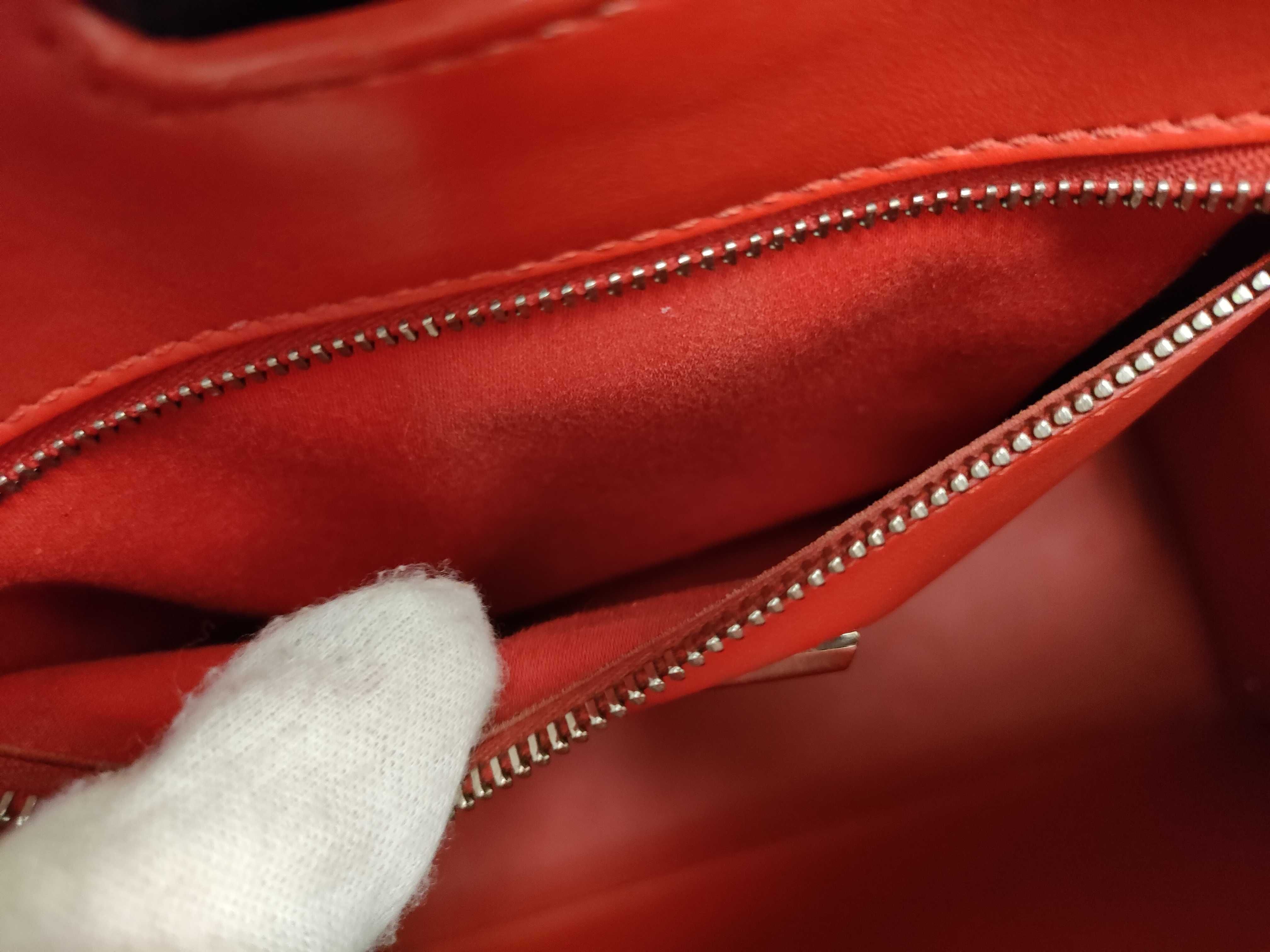 Louboutin shoulder tote bag — view 13