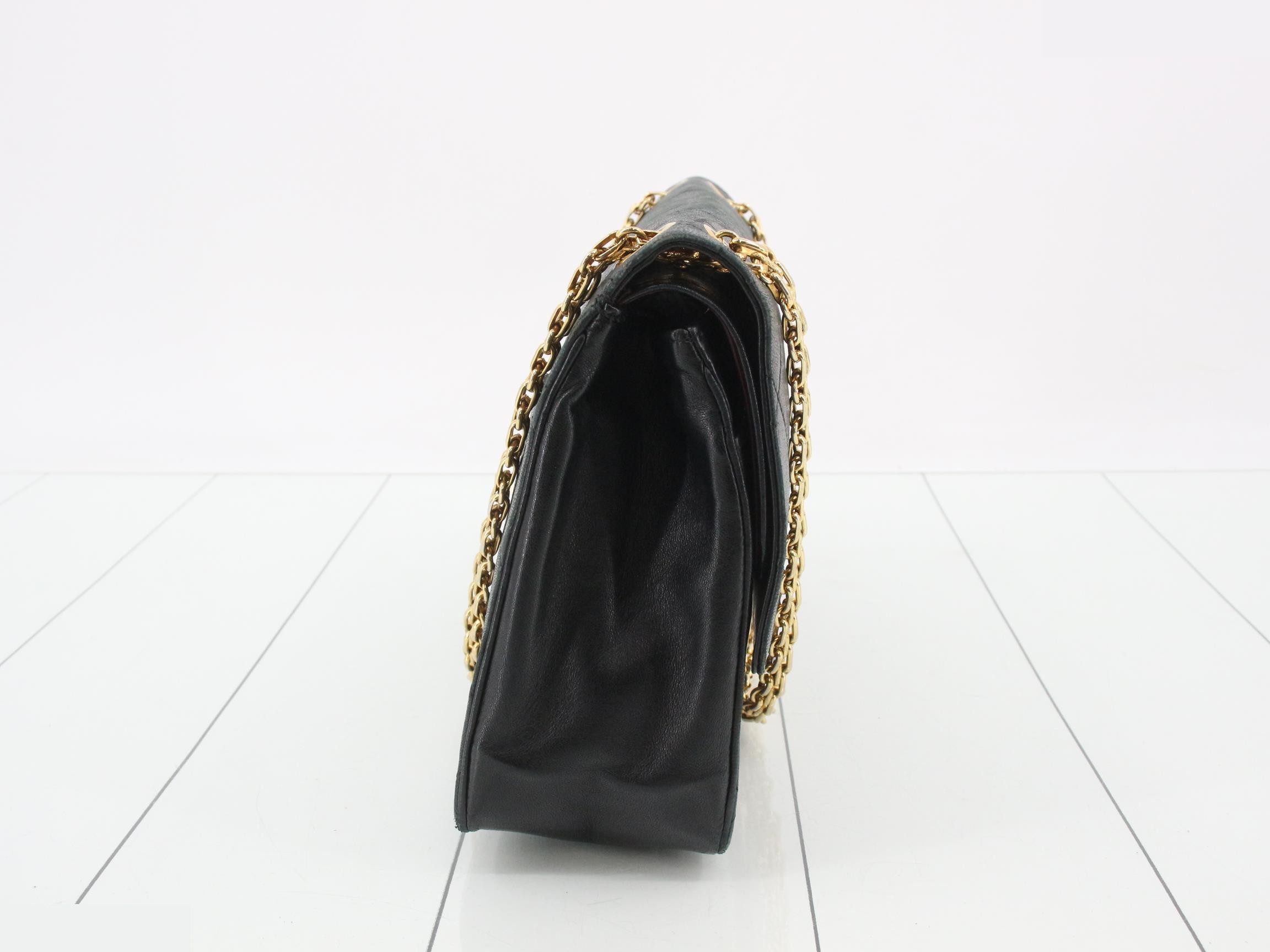 Matelassé chain bag — view 4
