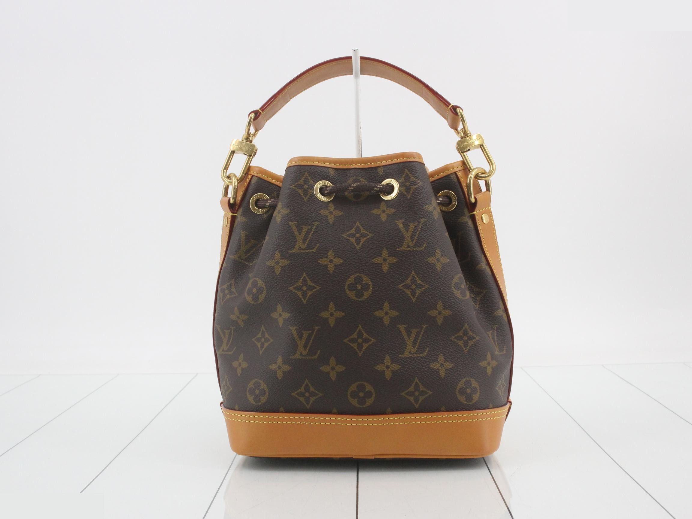 Louis Vuitton — view 2