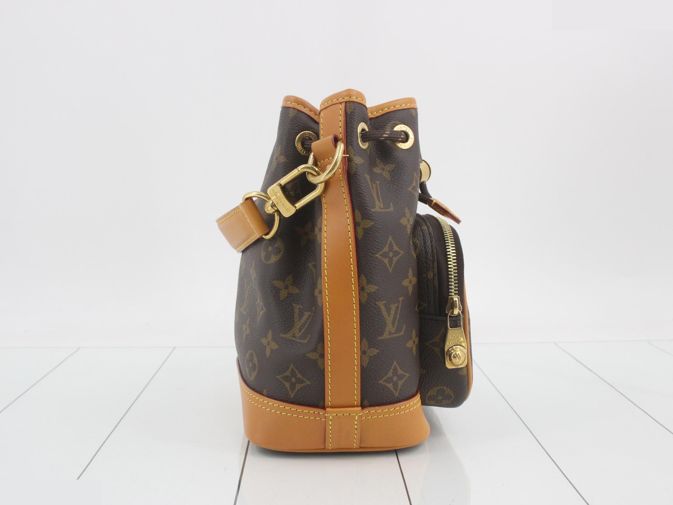 Louis Vuitton — view 4