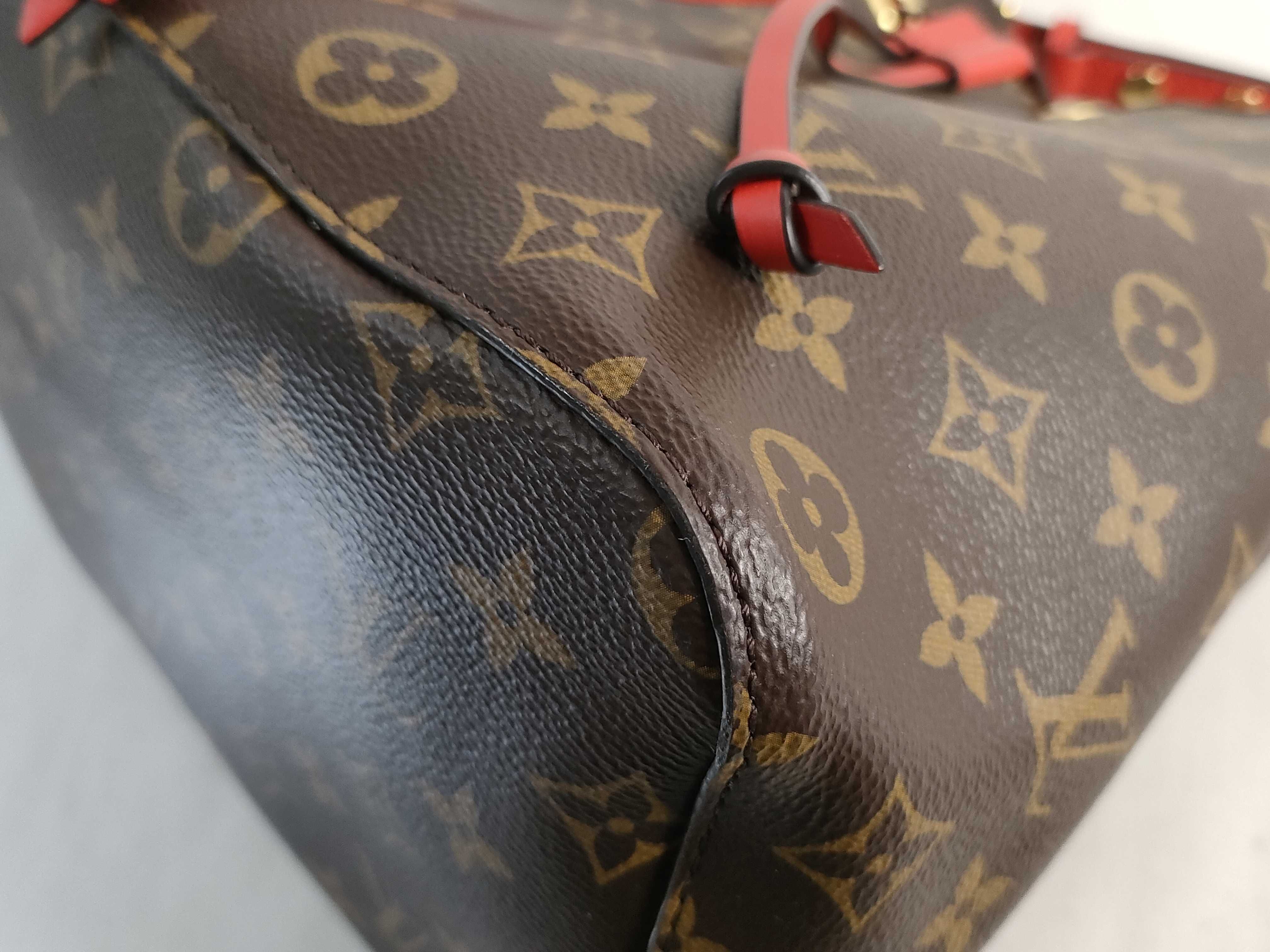 Monogram Louis Vuitton Bucket Shoulder Bag — view 6