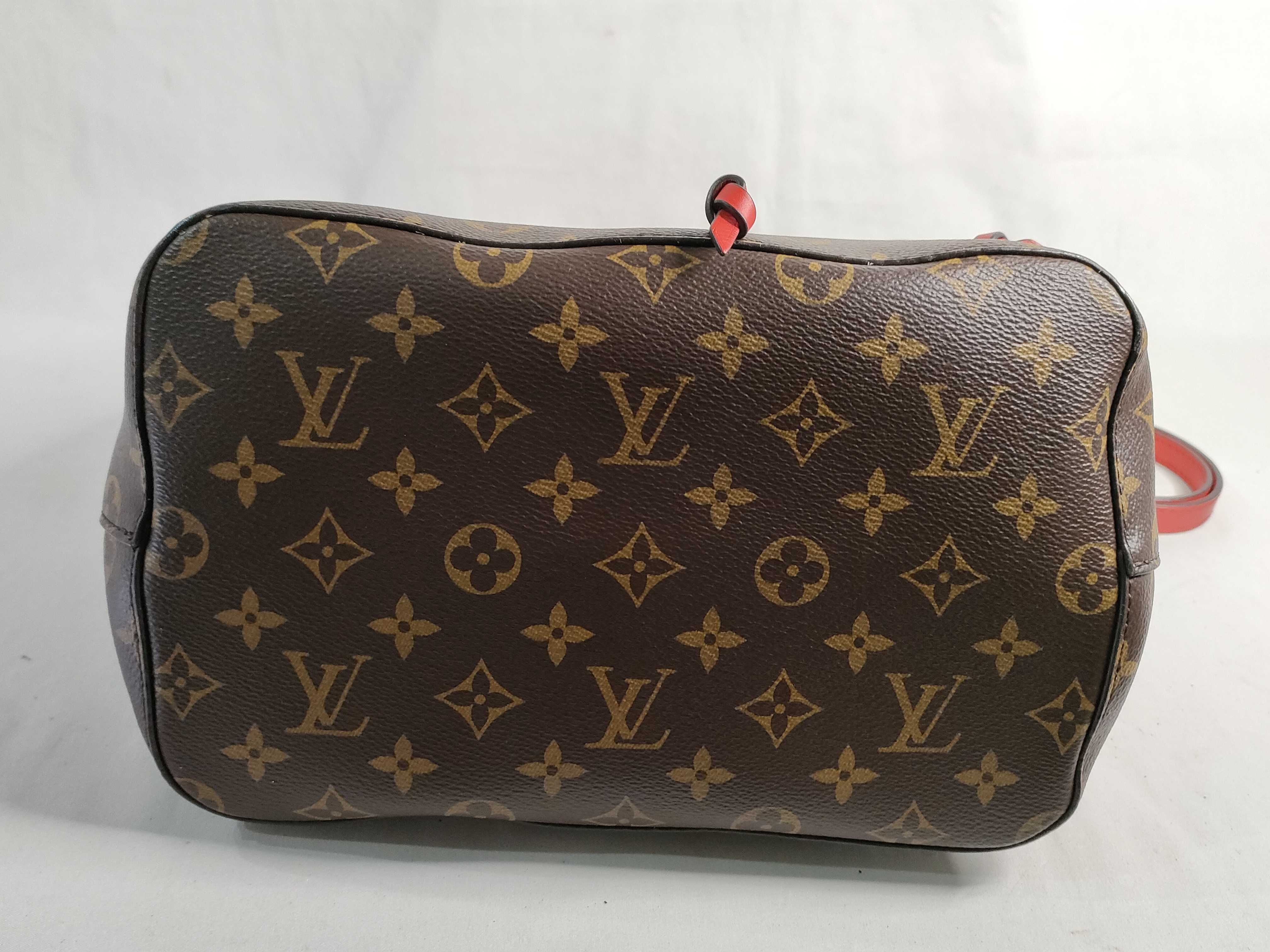Monogram Louis Vuitton Bucket Shoulder Bag — view 7