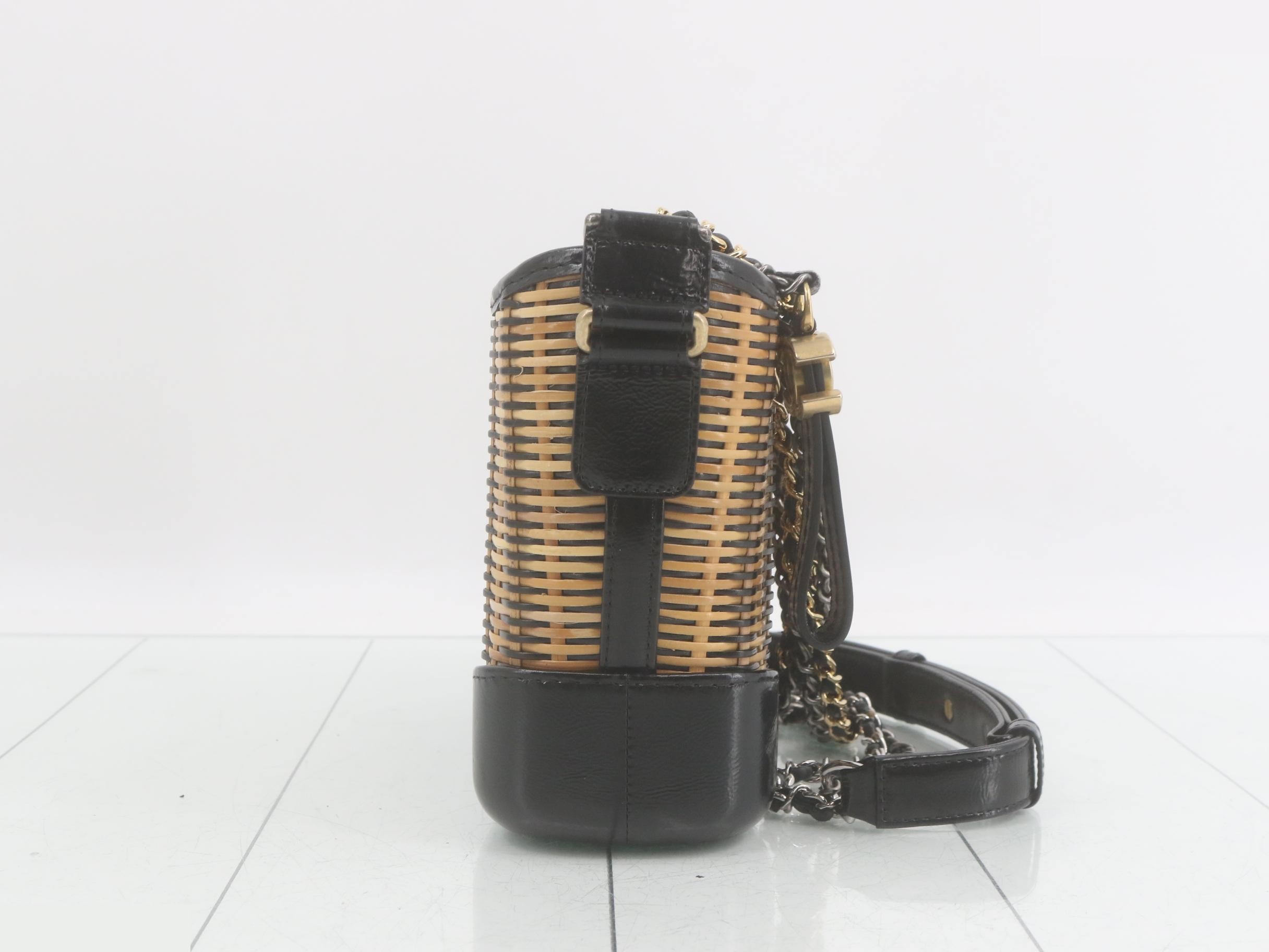 Gabrielle de Rattan Shoulder Bag — view 4