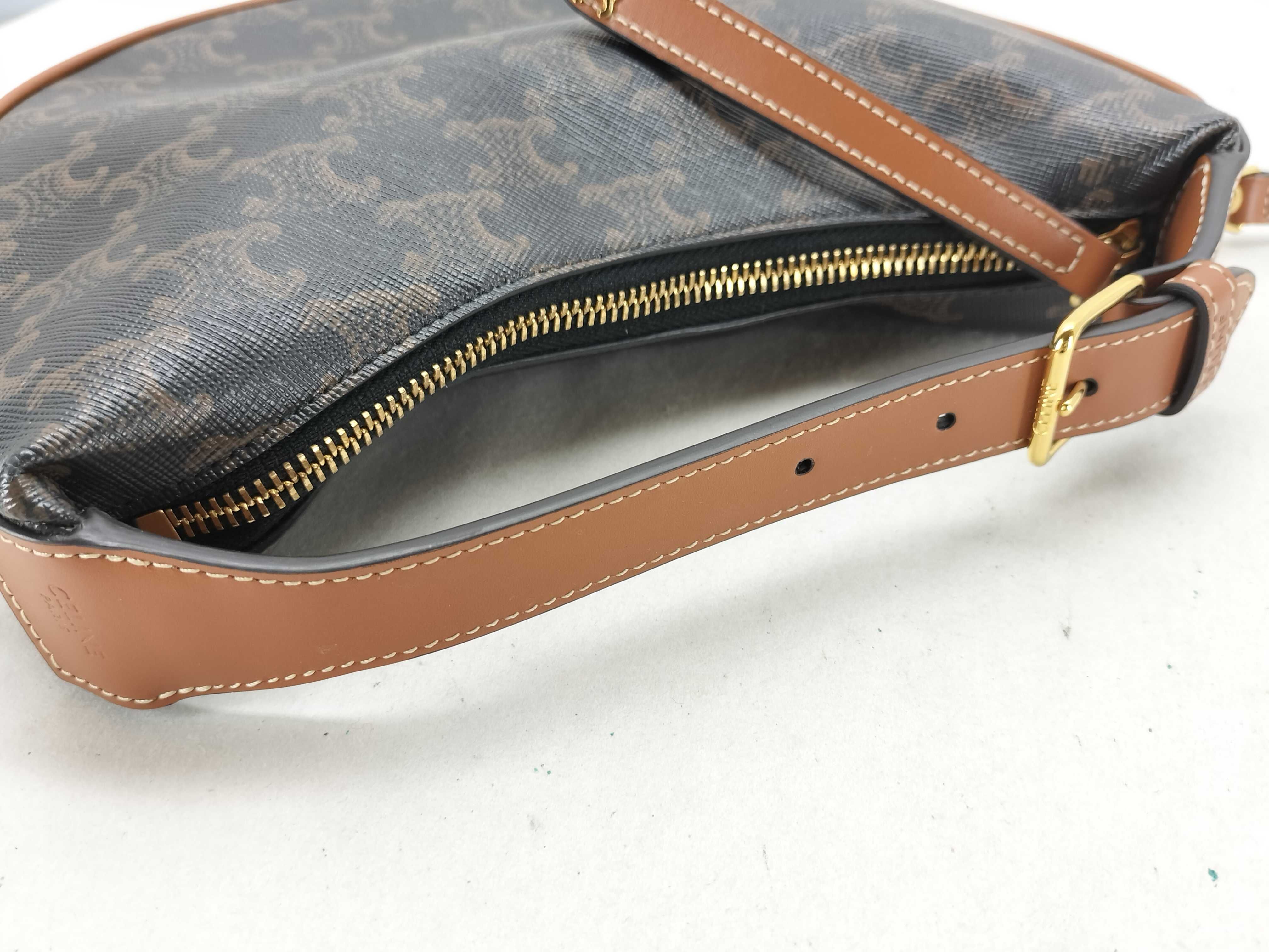 Lulu Triomphe 2-Way Handbag — view 3