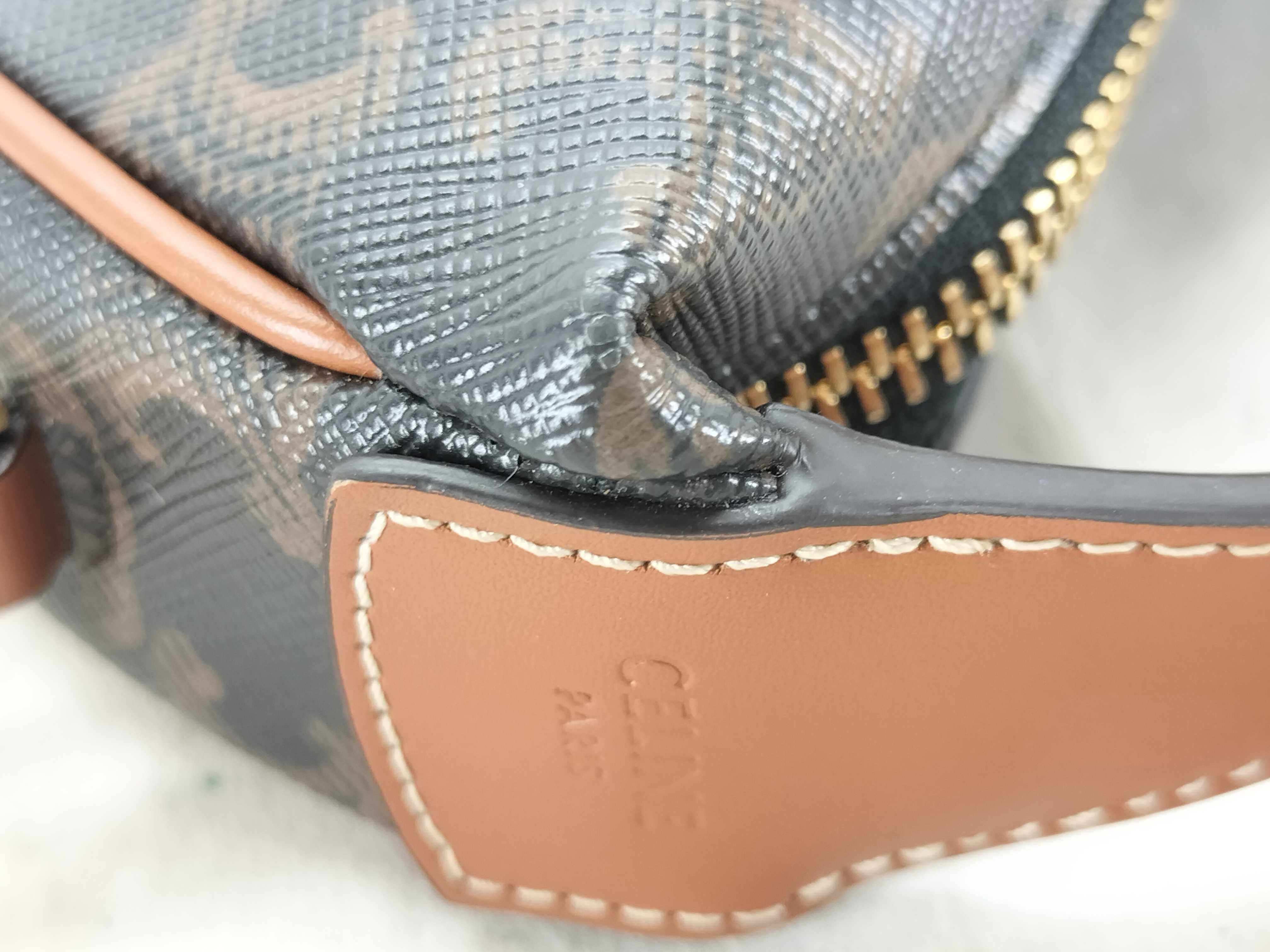 Lulu Triomphe 2-Way Handbag — view 6