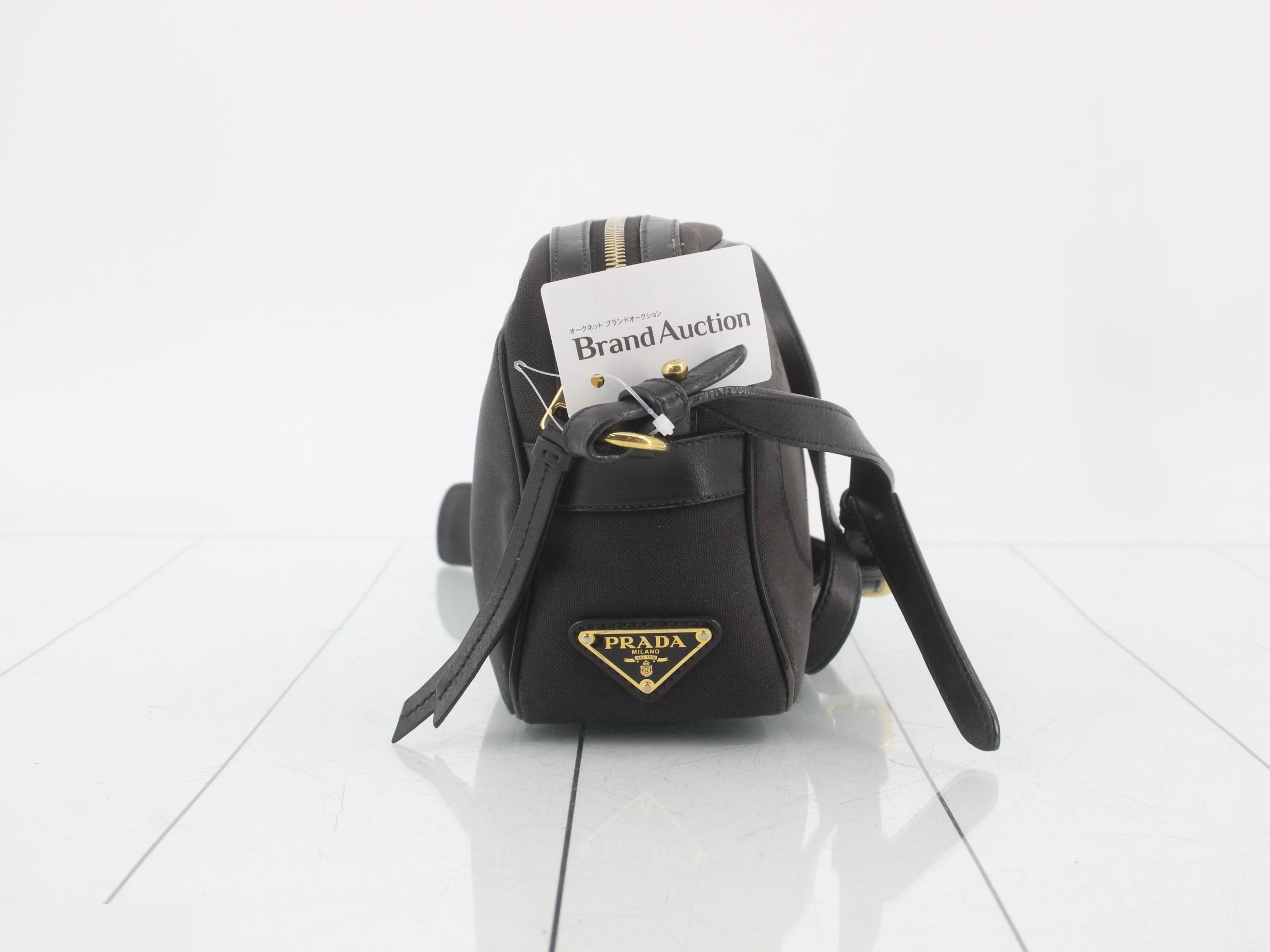 Logo Jacquard Shoulder Bag — view 4