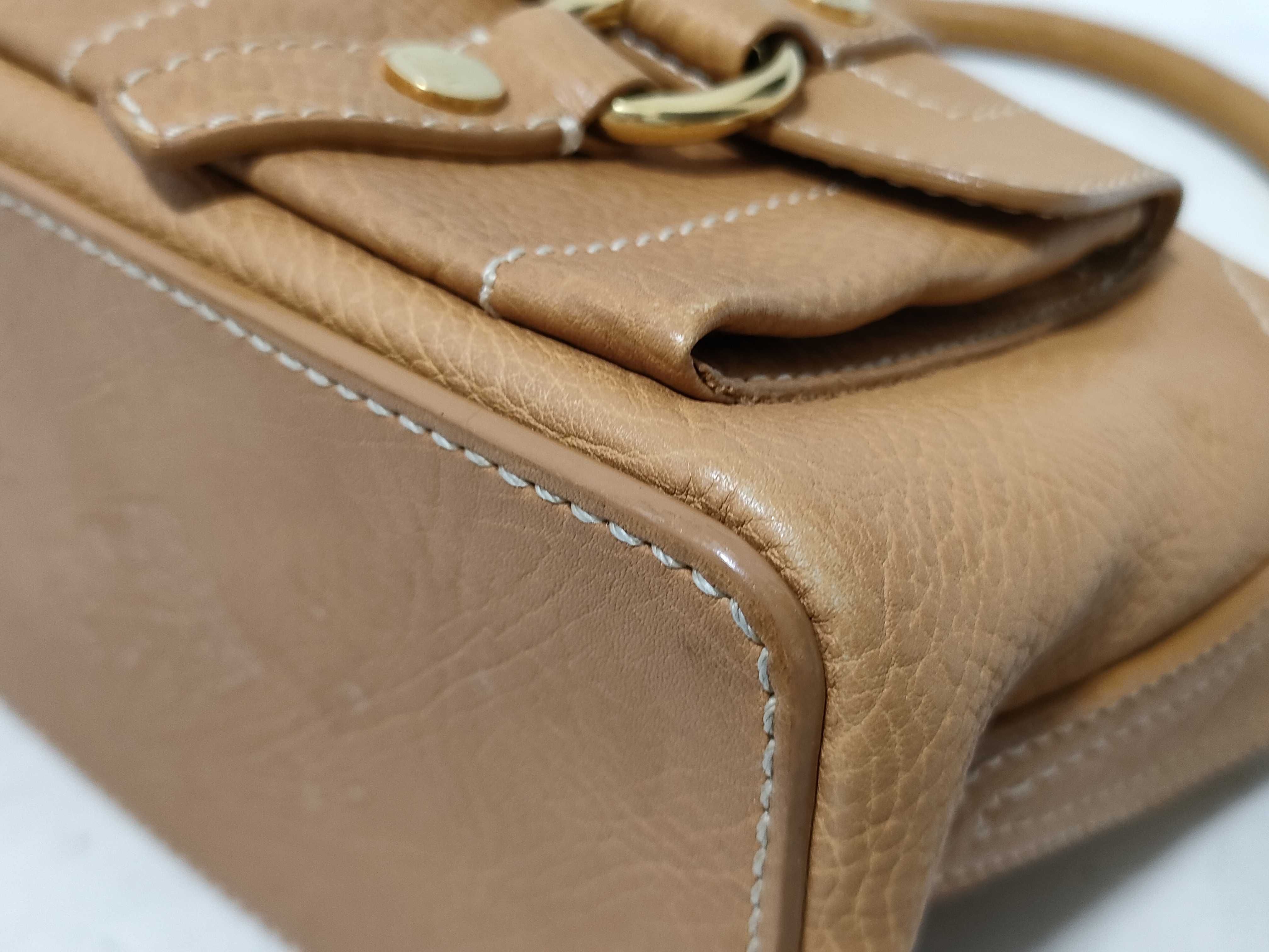Leather One-Shoulder Bag 260907A5321 — view 6