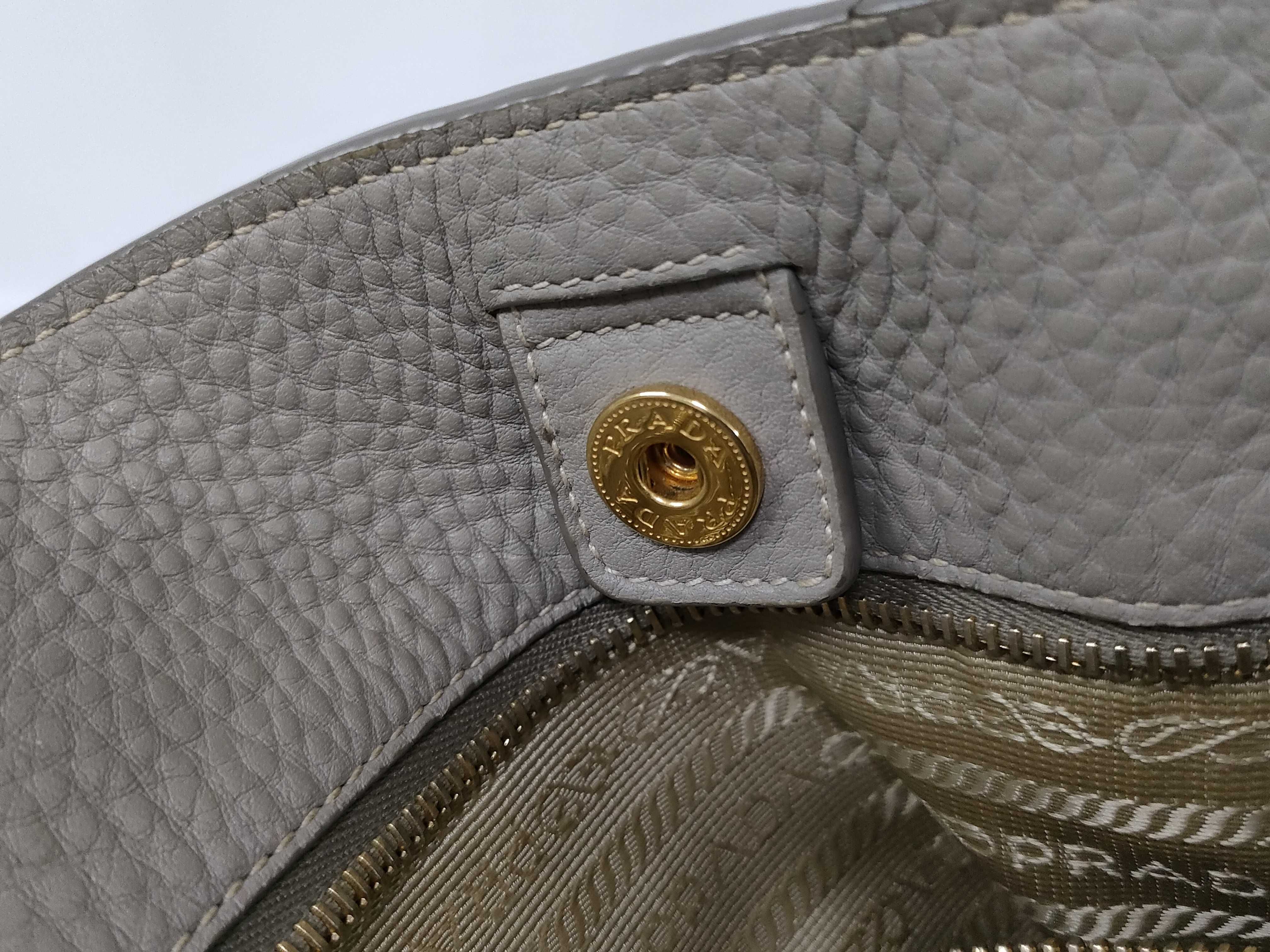 Vitello Lux Tote Bag, Beige Tote Bag — view 15