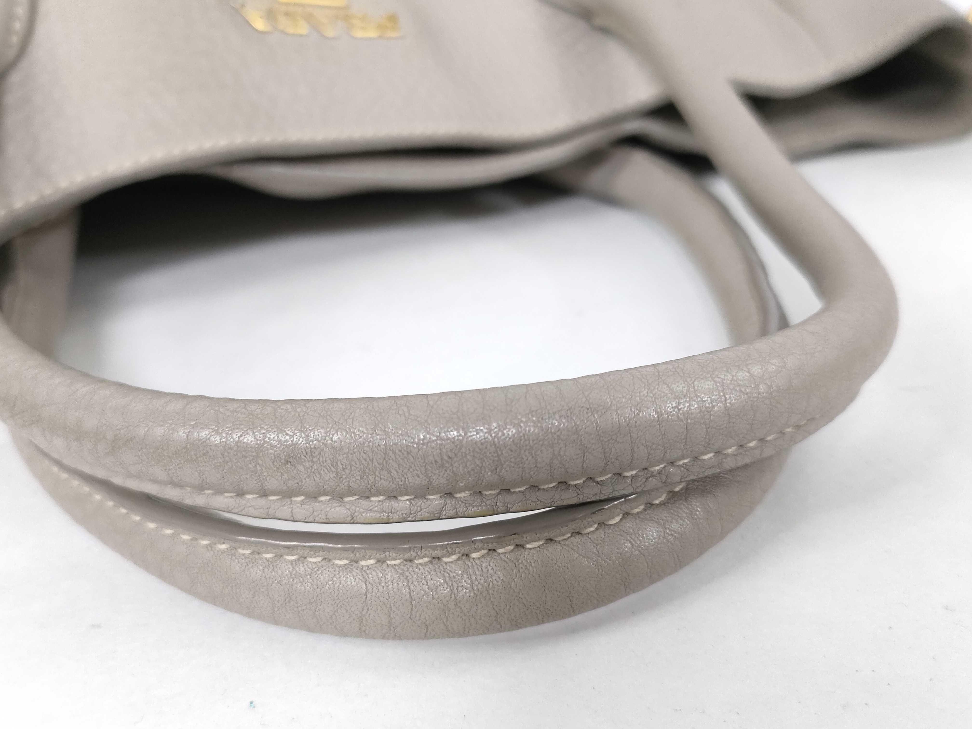 Vitello Lux Tote Bag, Beige Tote Bag — view 4