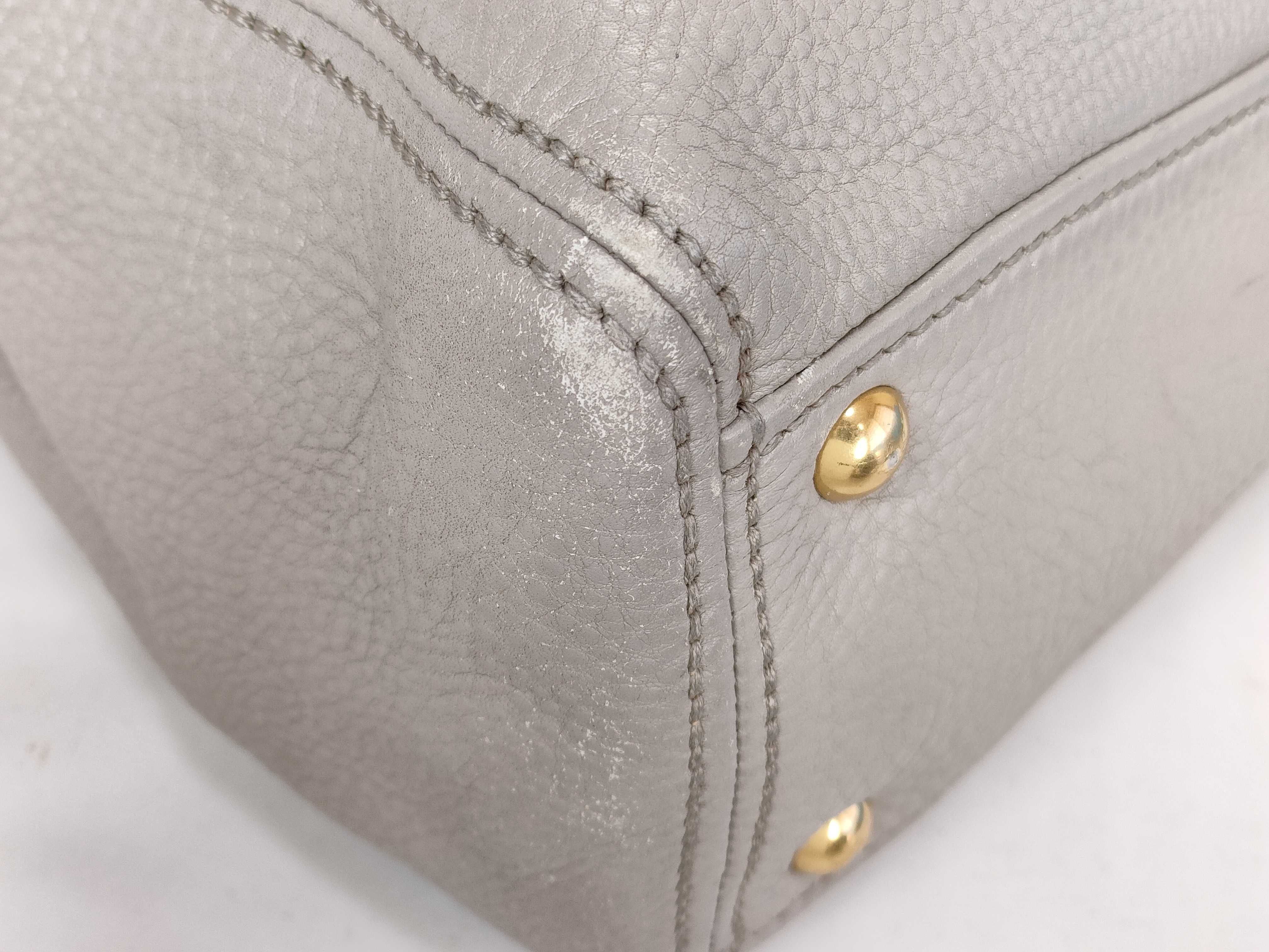 Vitello Luxe One-Shoulder Bag Tote Bag Gathered Tote Bag — view 7