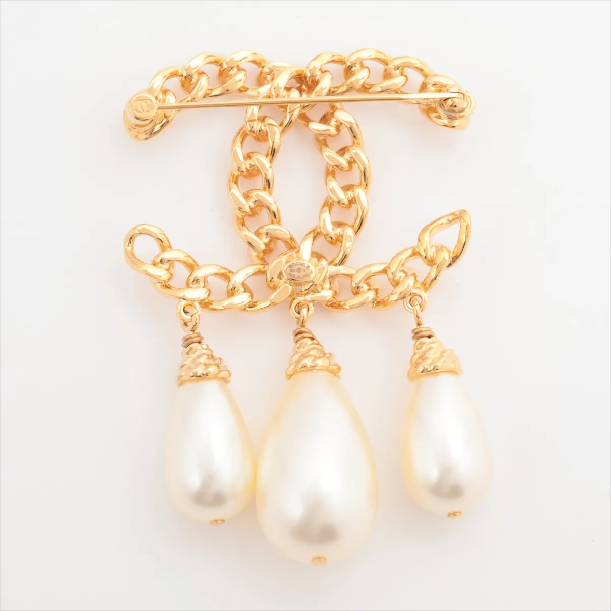 Coco Mark B20K Brooch, GP x Faux Pearl, Gold, — view 2
