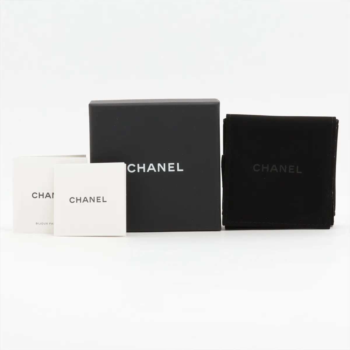 Coco Mark B20K Brooch, GP x Faux Pearl, Gold, — view 5